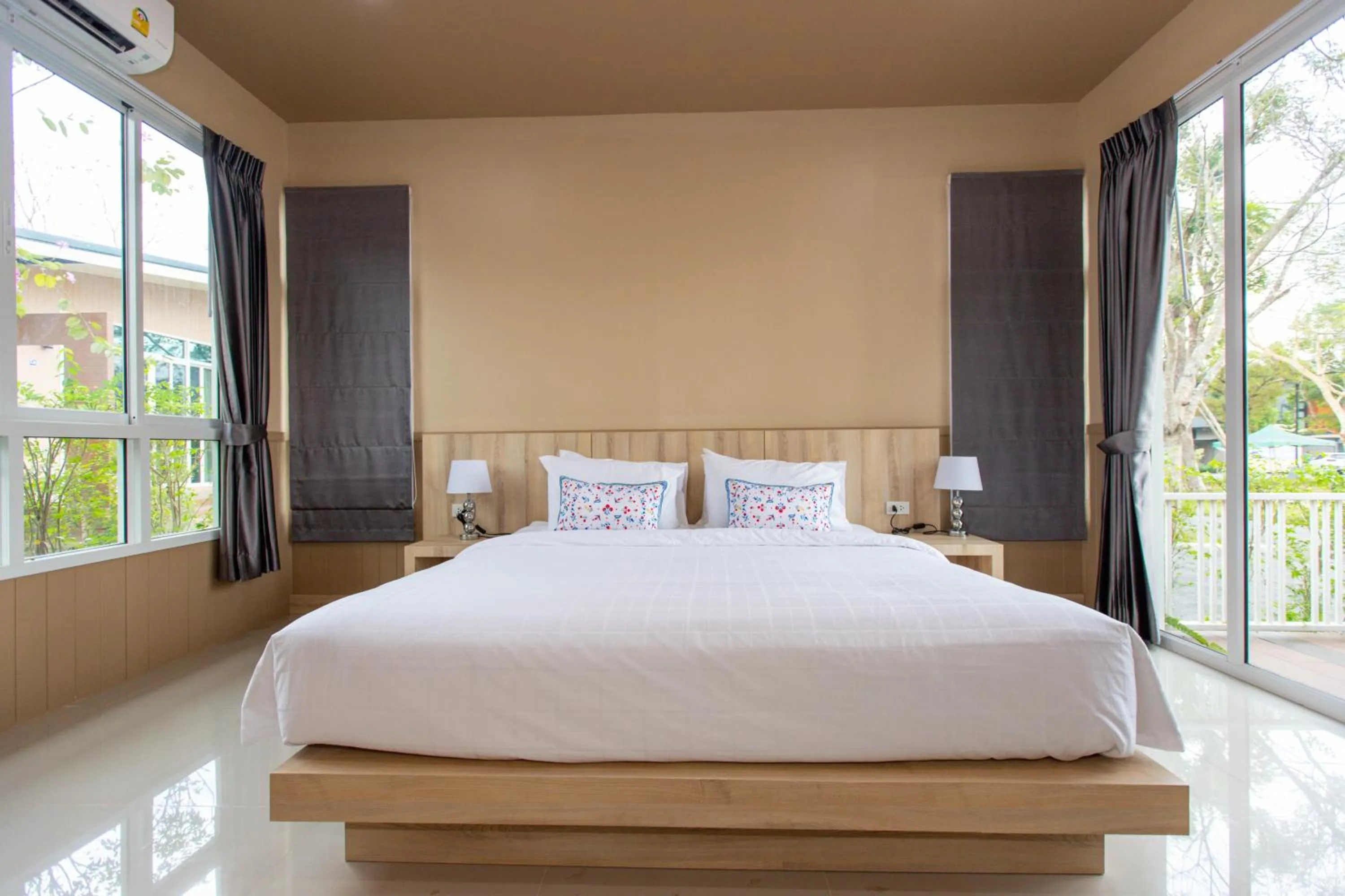 Bedroom, Bed in The Chamuang Forest