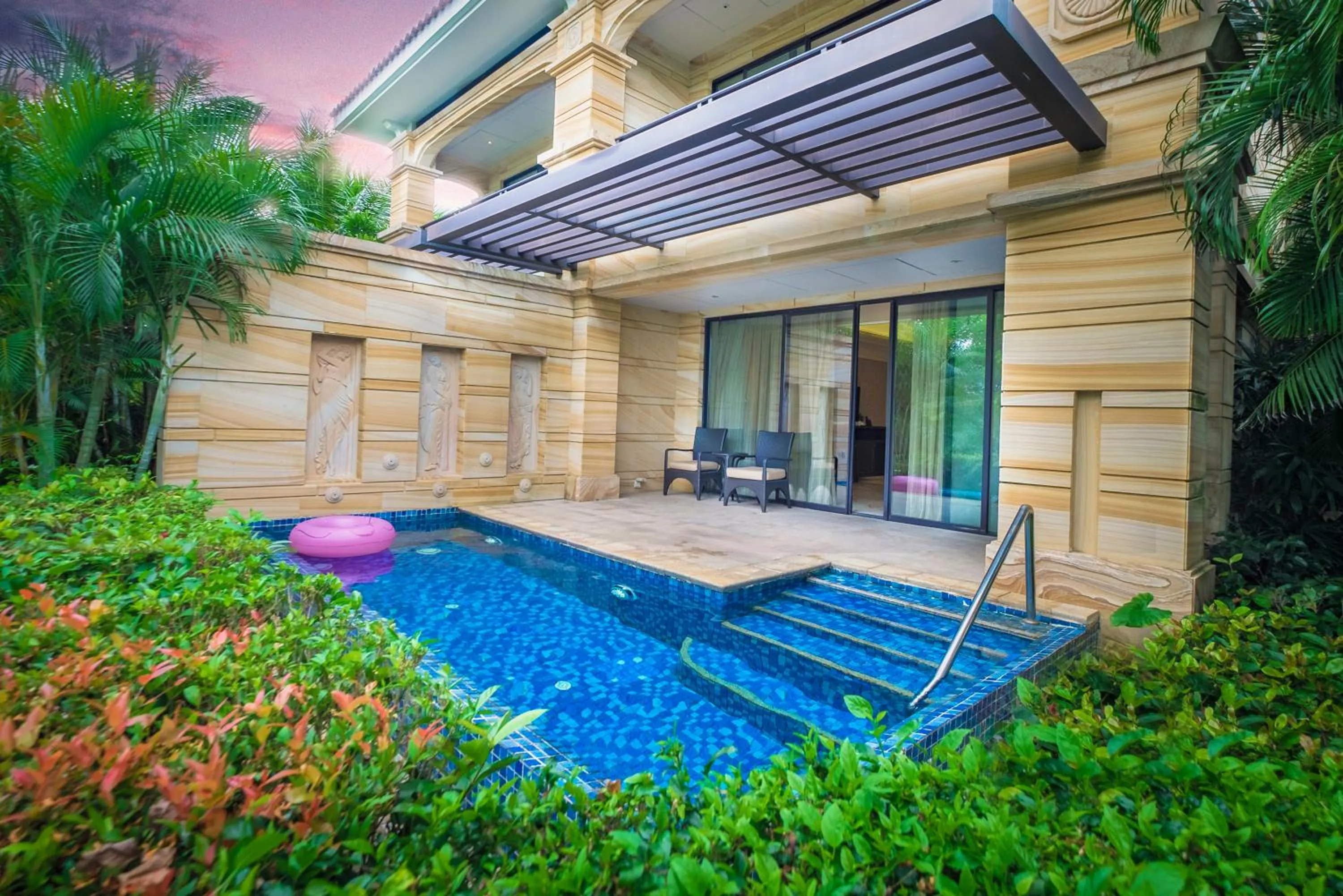 Property building in Wanda Reign Resort & Villas Sanya Haitang Bay