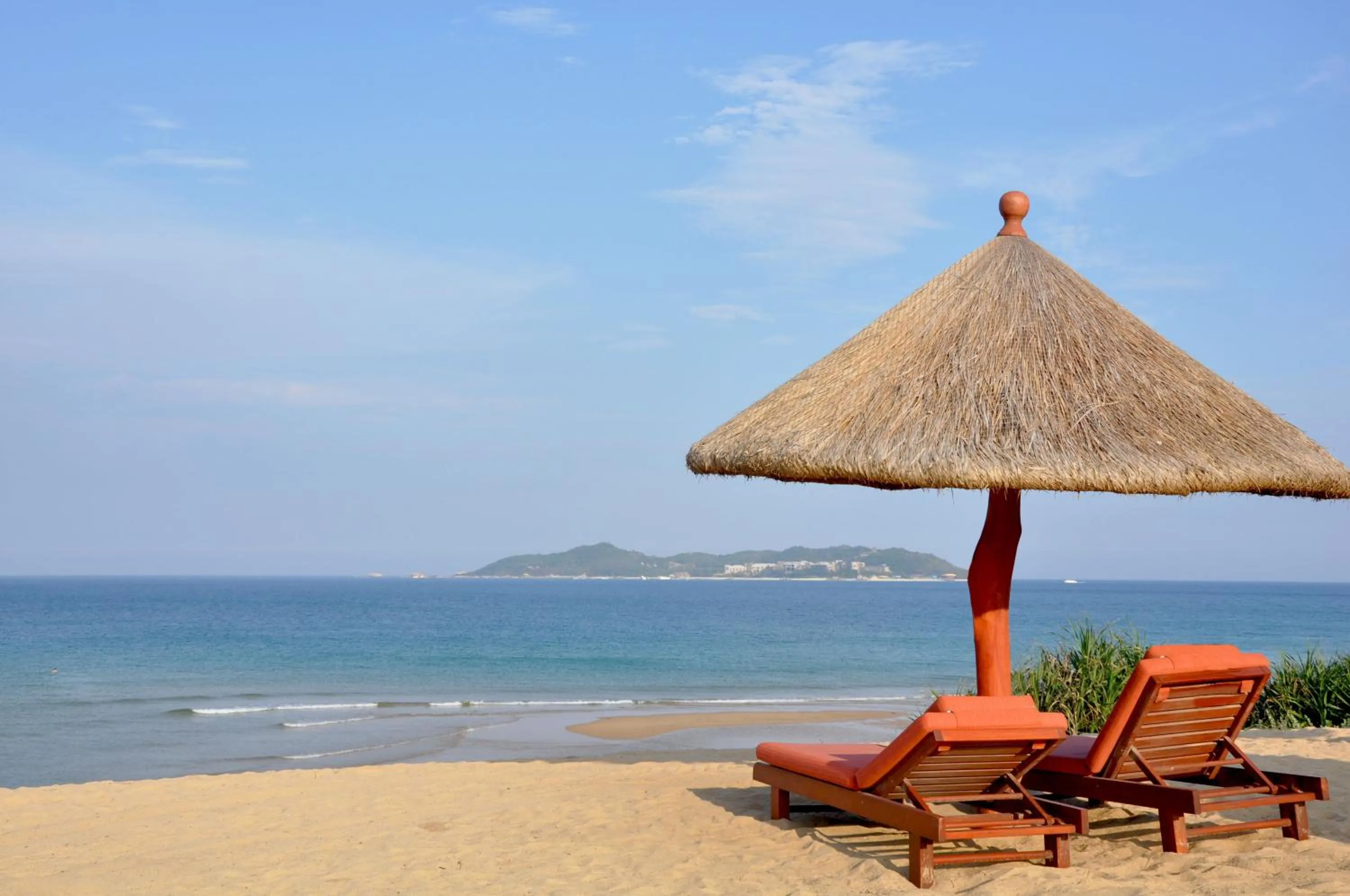 Beach in Wanda Reign Resort & Villas Sanya Haitang Bay