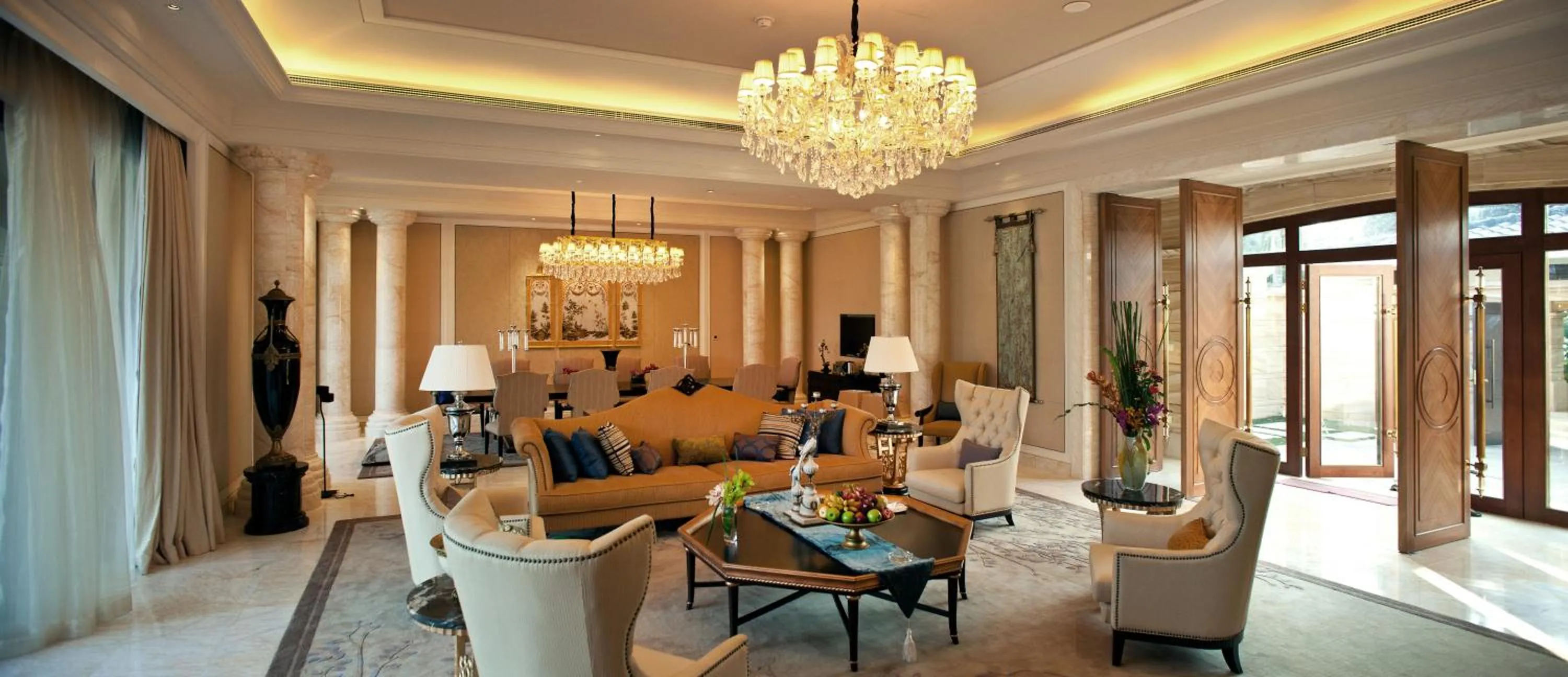 Living room in Wanda Reign Resort & Villas Sanya Haitang Bay