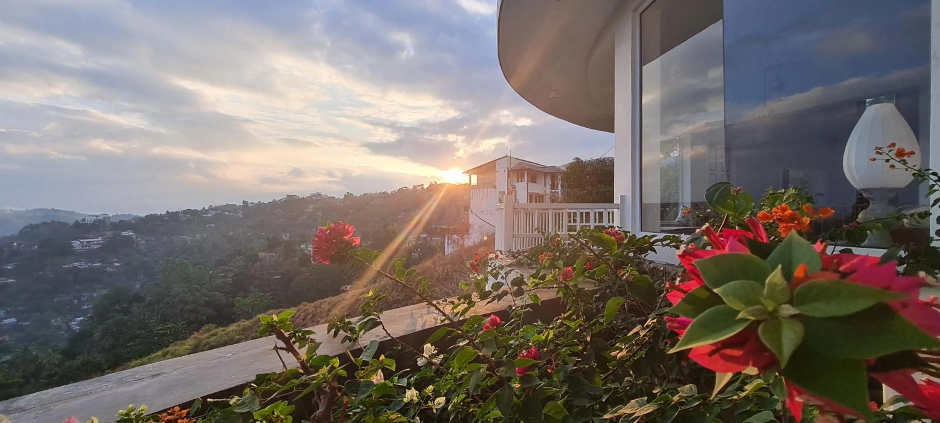 Balcony/Terrace in The Summit Kandy