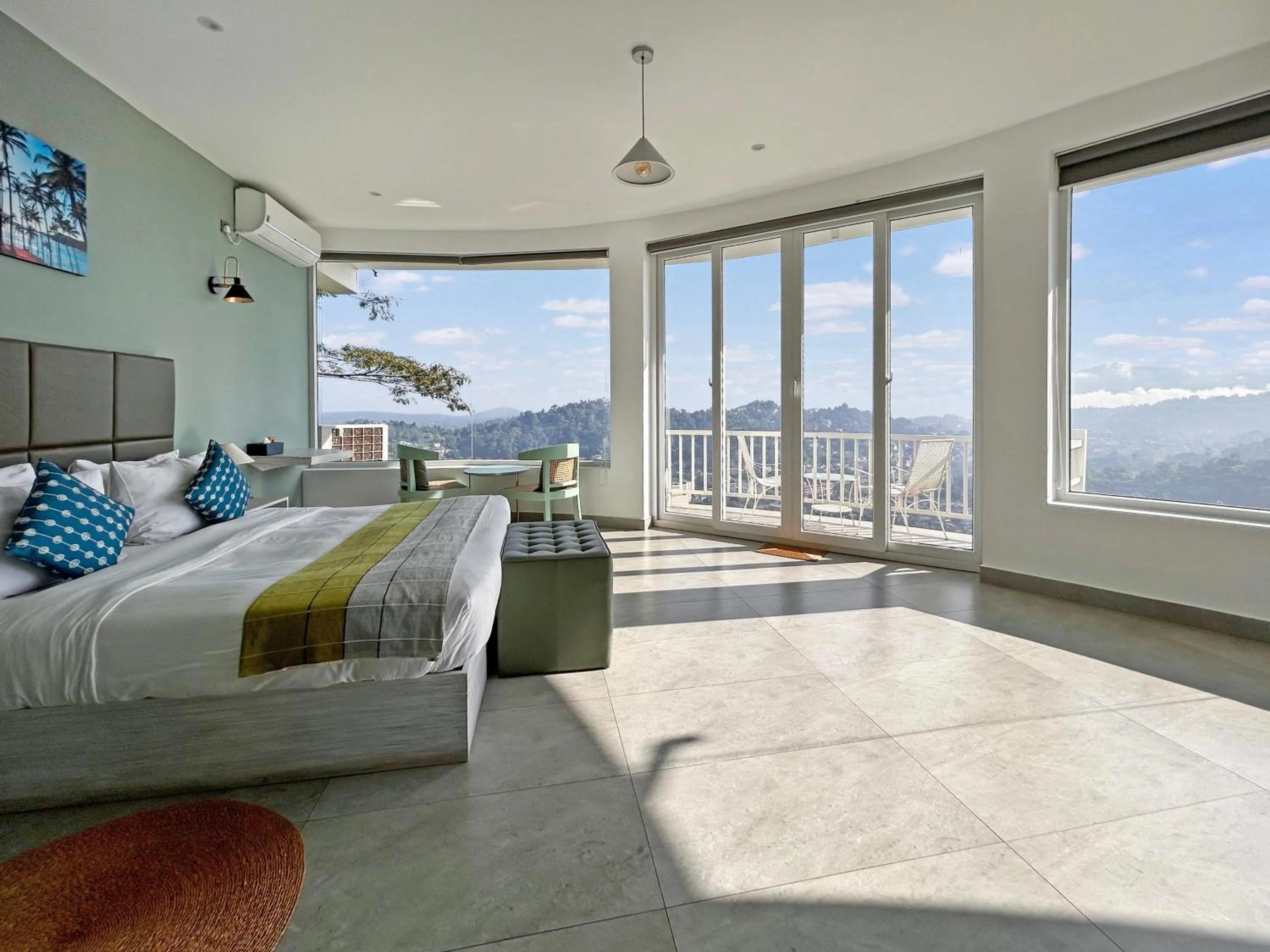 Bedroom, Bed in The Summit Kandy