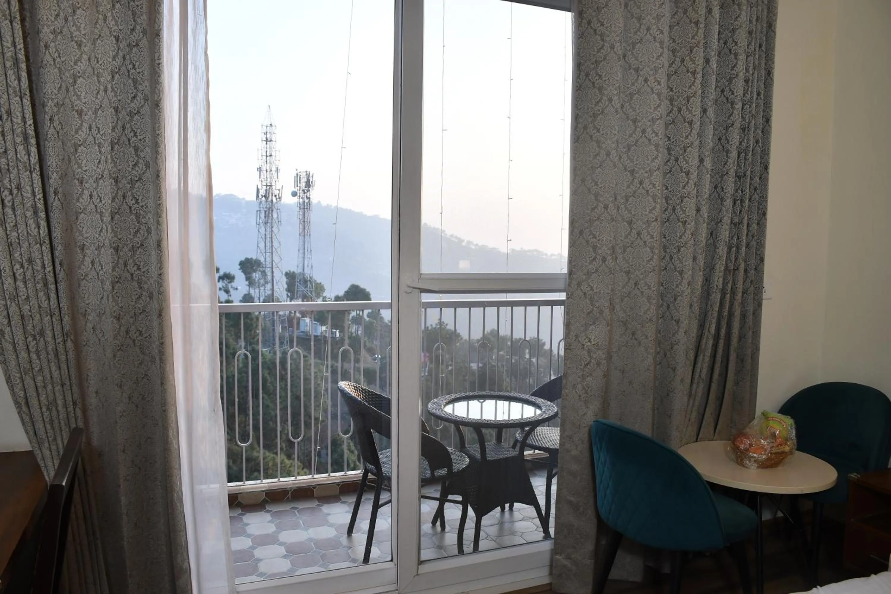 Hotel Le Halcyon Kasauli