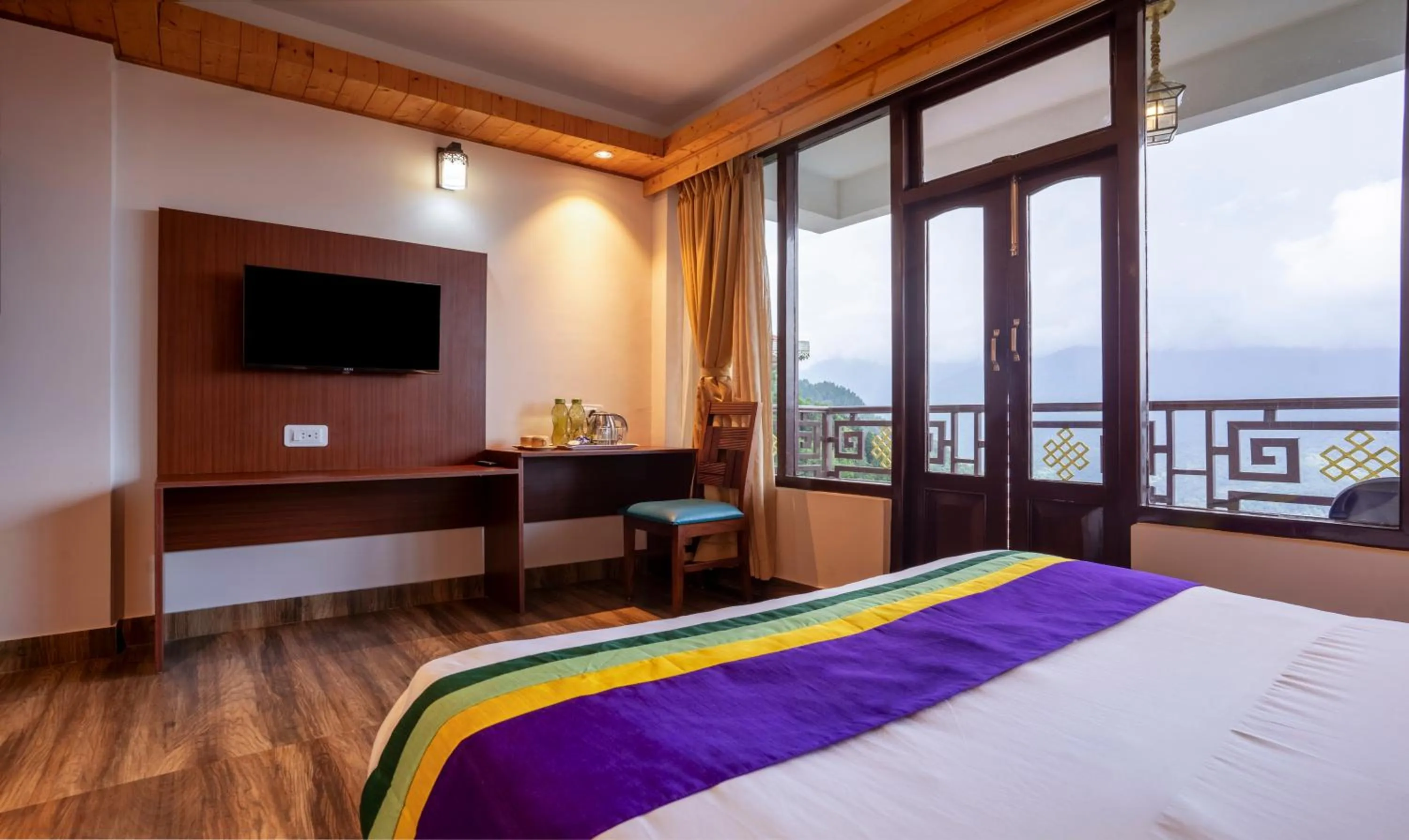 Bed in Tempo Heritage Resort & Spa