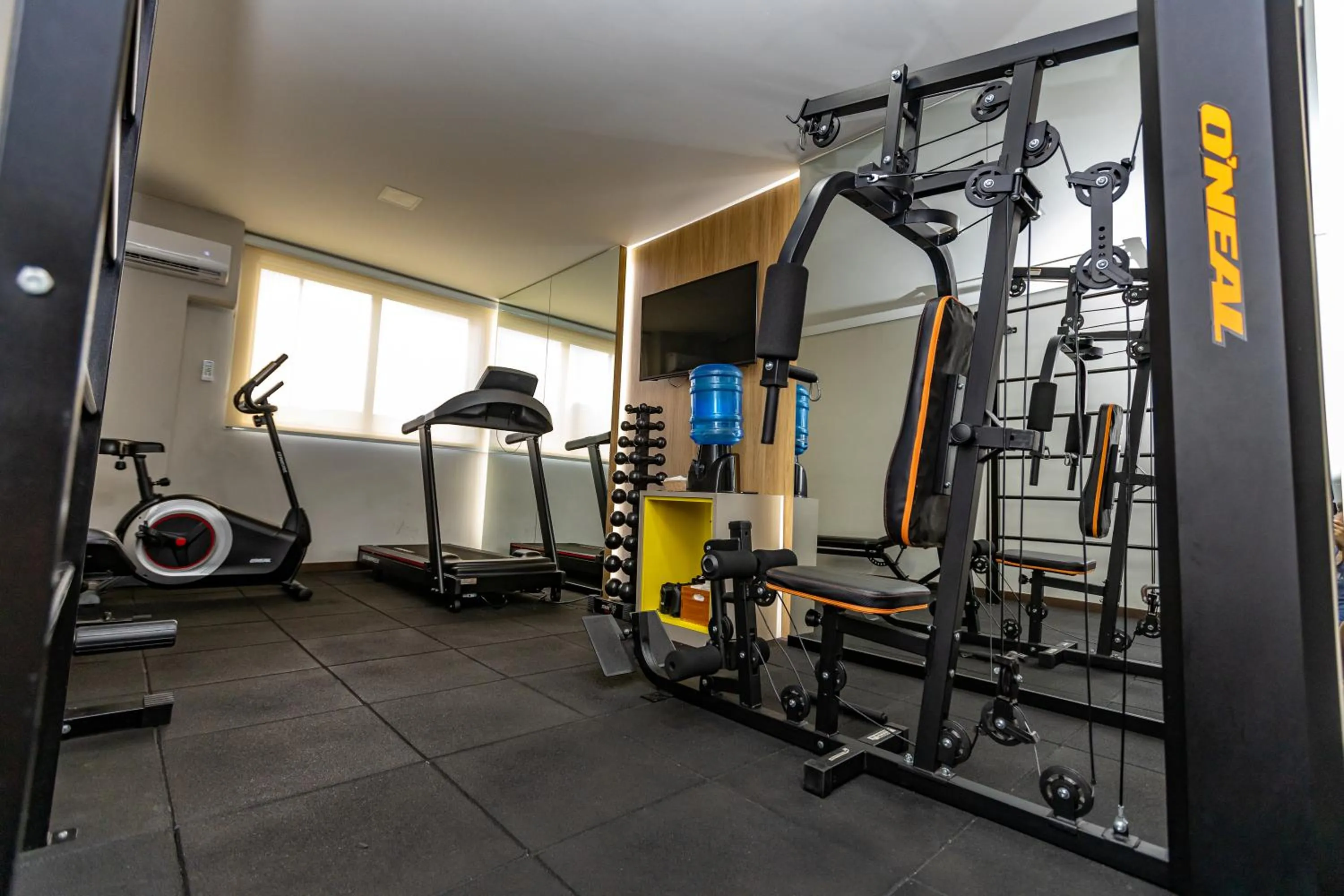 Fitness centre/facilities in Days Inn By Wyndham Cascavel
