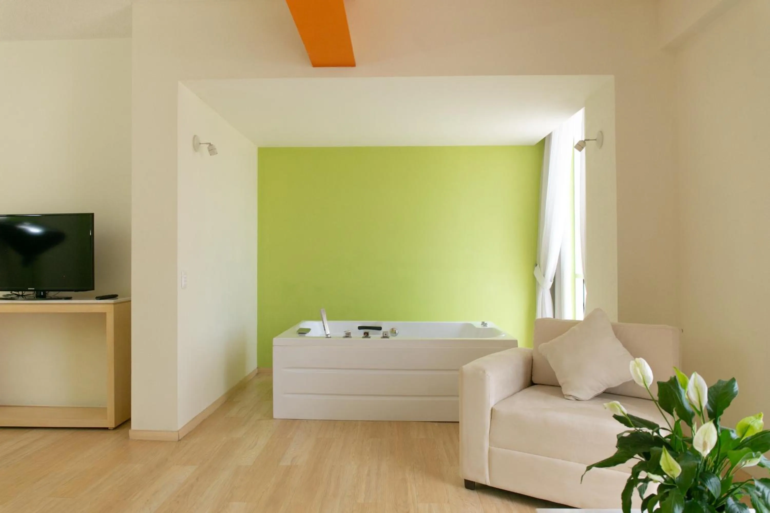 Living room in Bel Air Business Salamanca, Trademark by Wyndham