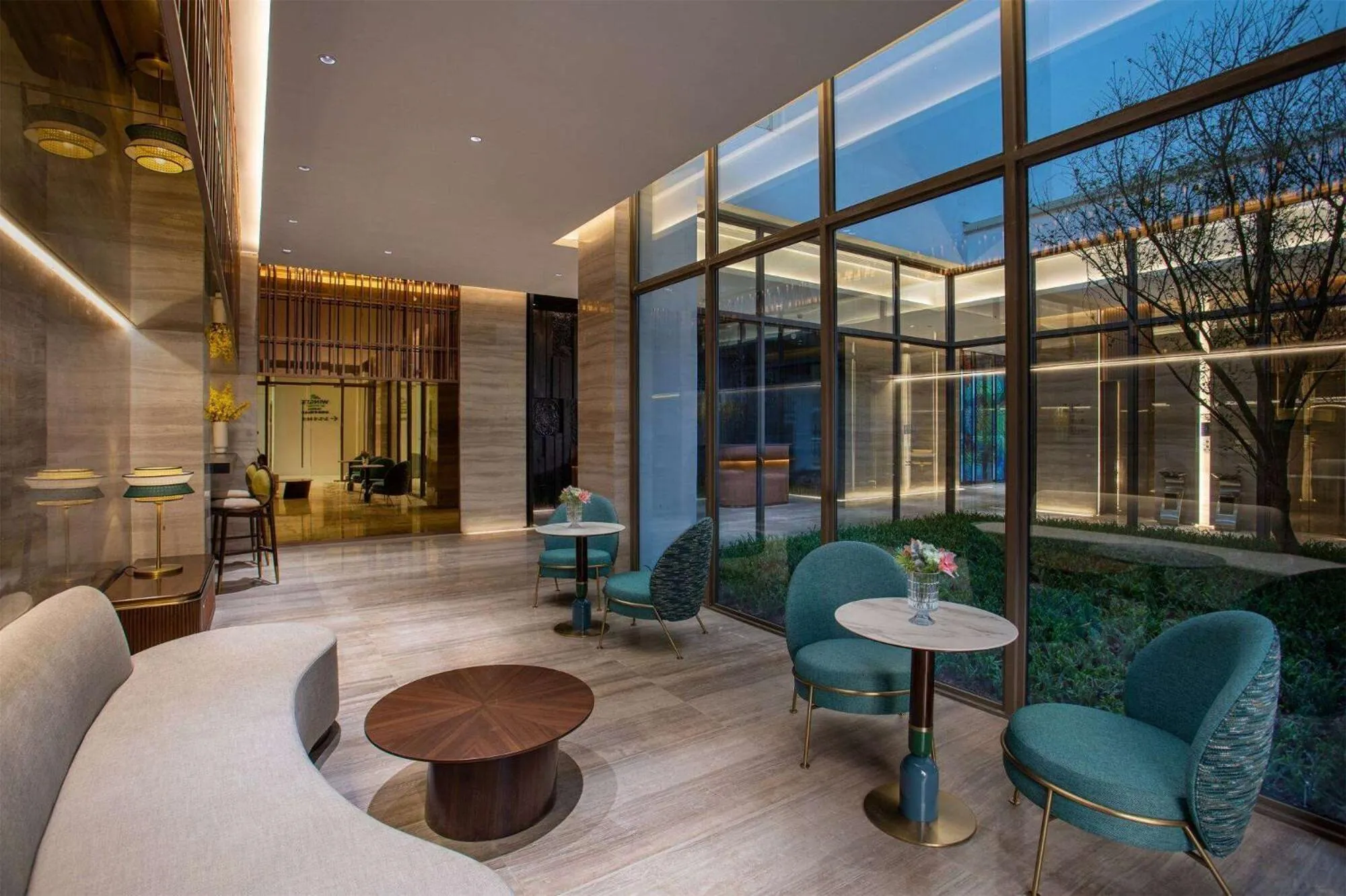 Lobby or reception in Wingate By Wyndham Yangshuo