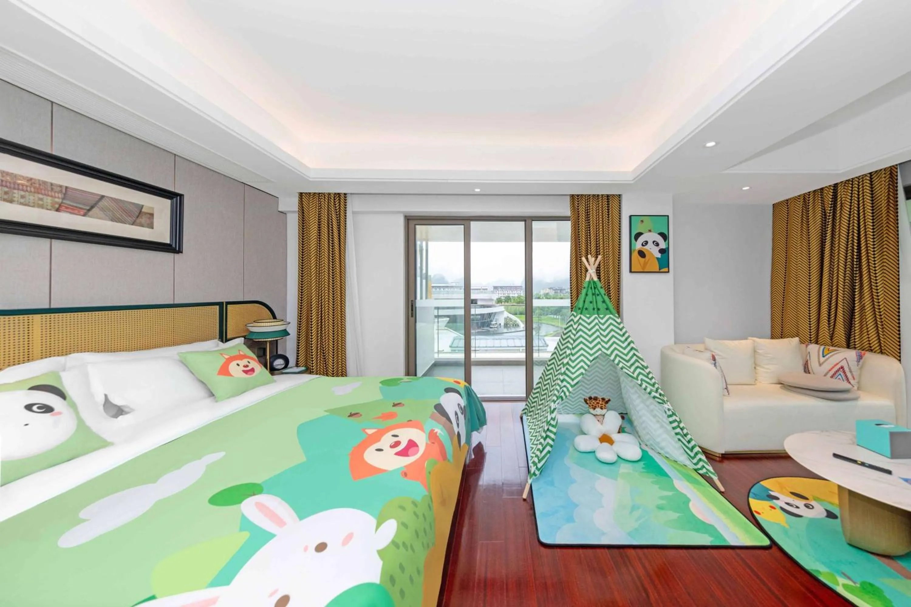 Photo of the whole room, Bed in Wingate By Wyndham Yangshuo