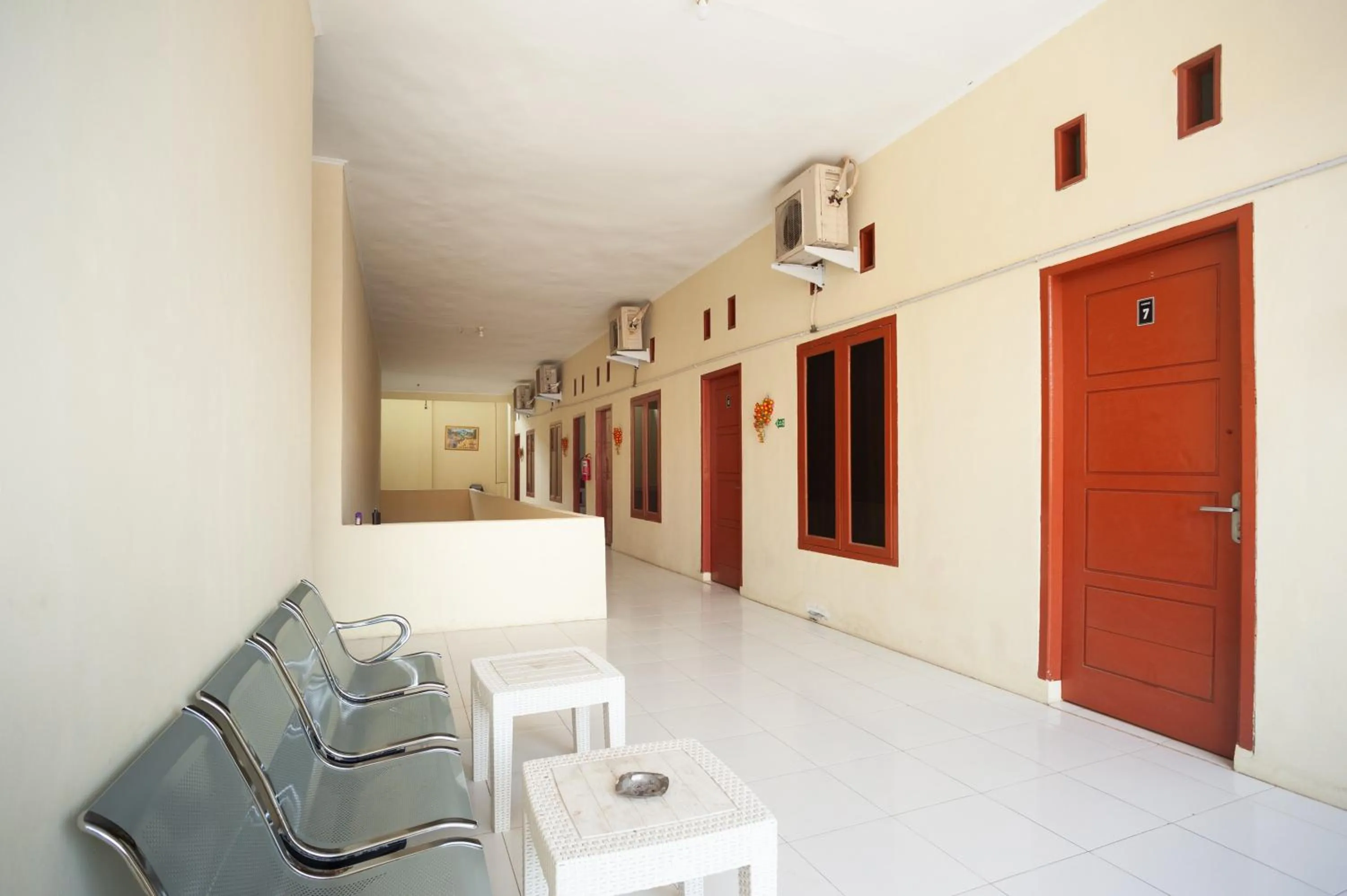 Property building in RedDoorz near Universitas Muhammadiyah Pringsewu