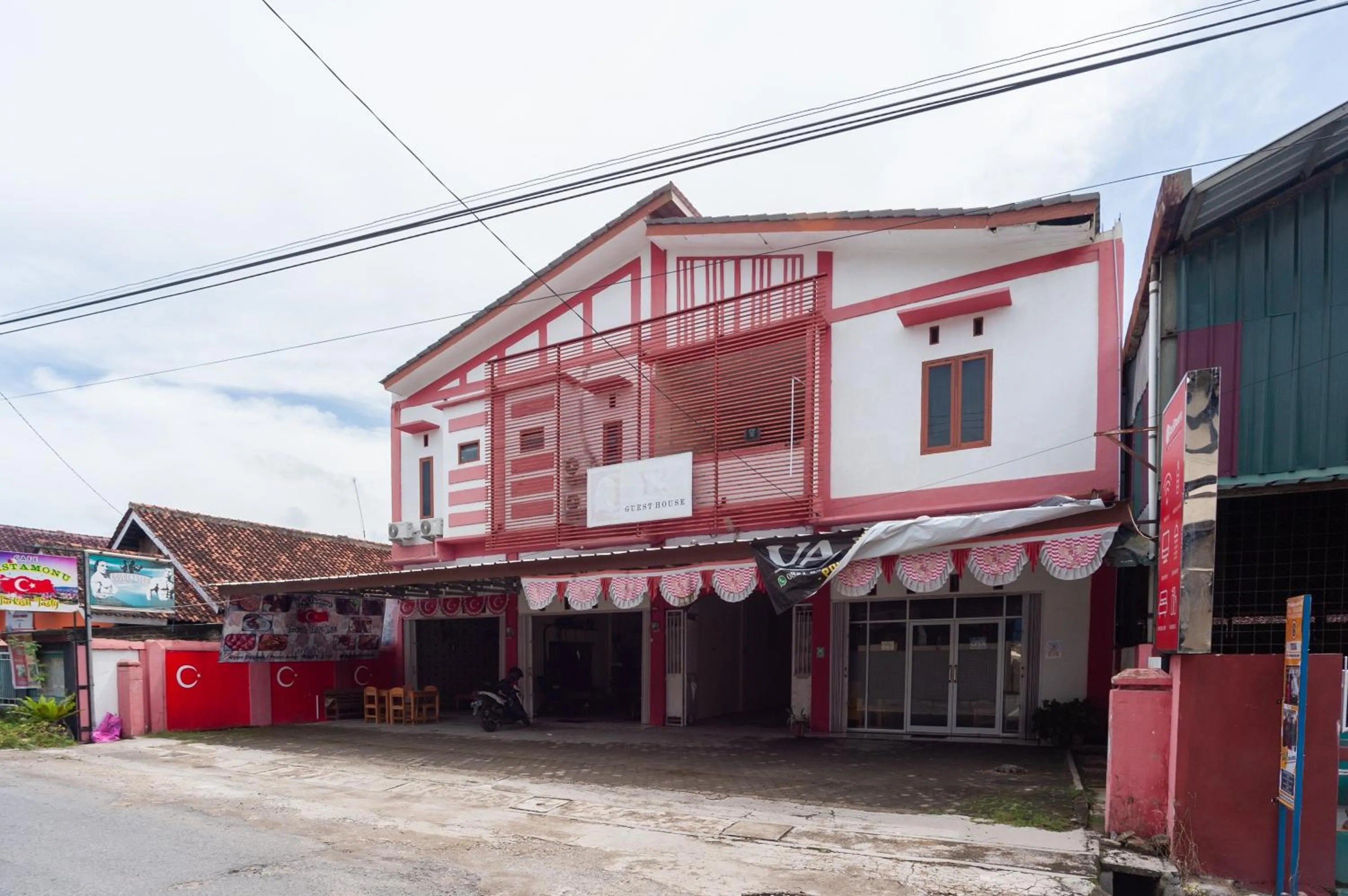 Property building in RedDoorz near Universitas Muhammadiyah Pringsewu