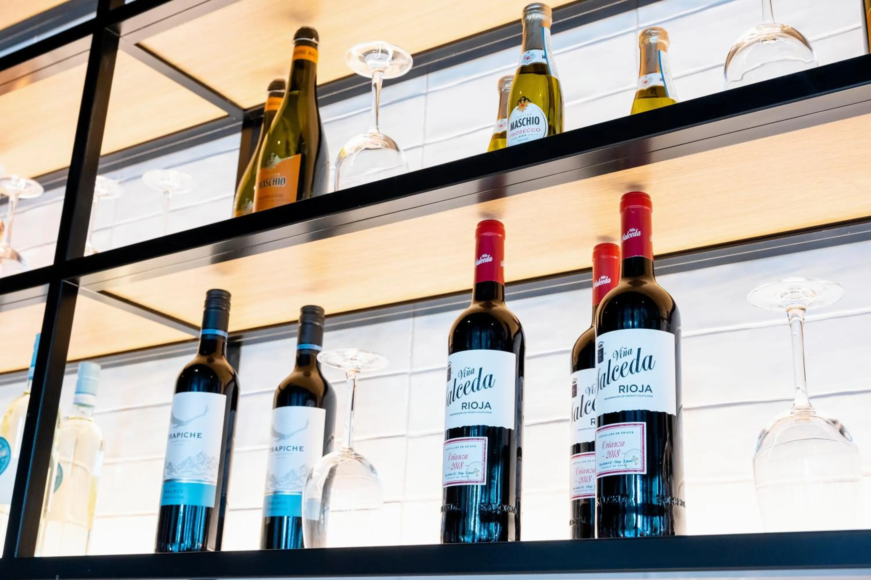 Alcoholic drinks in Staycity Aparthotels Dublin City Quay