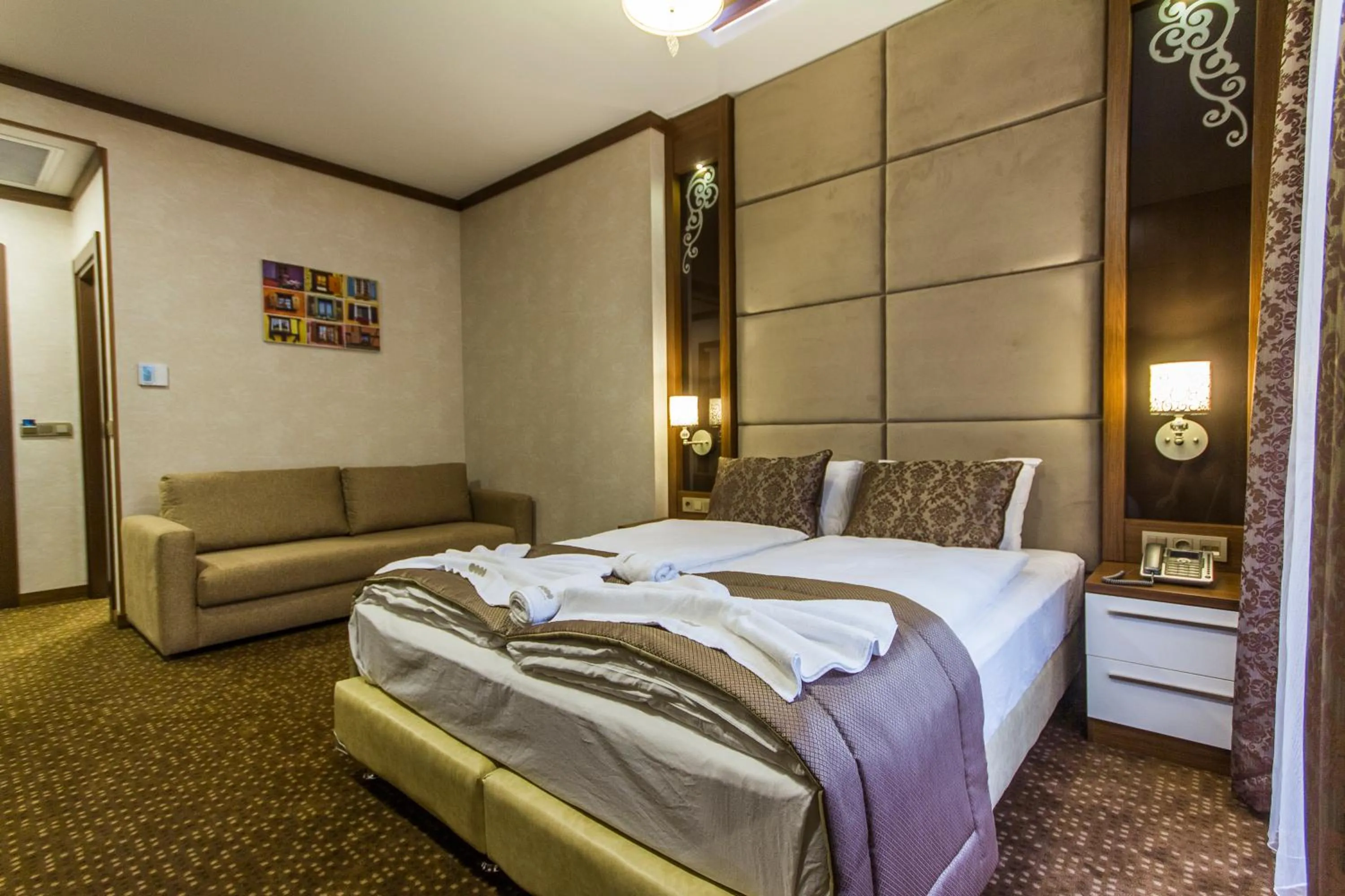 Bed in Taksim Cihangir Fidan Residence Hotel