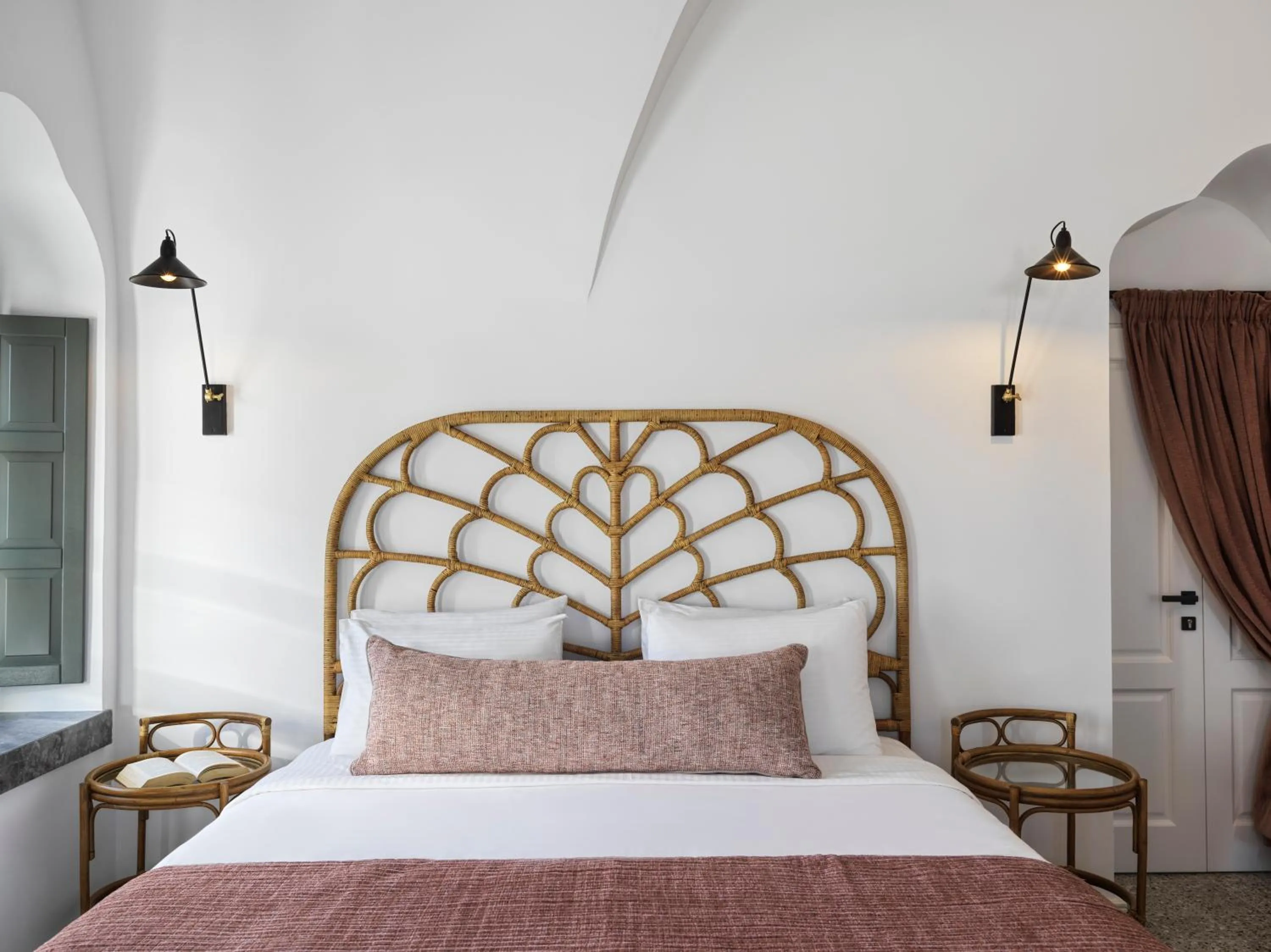 Bed in La Maltese Estate