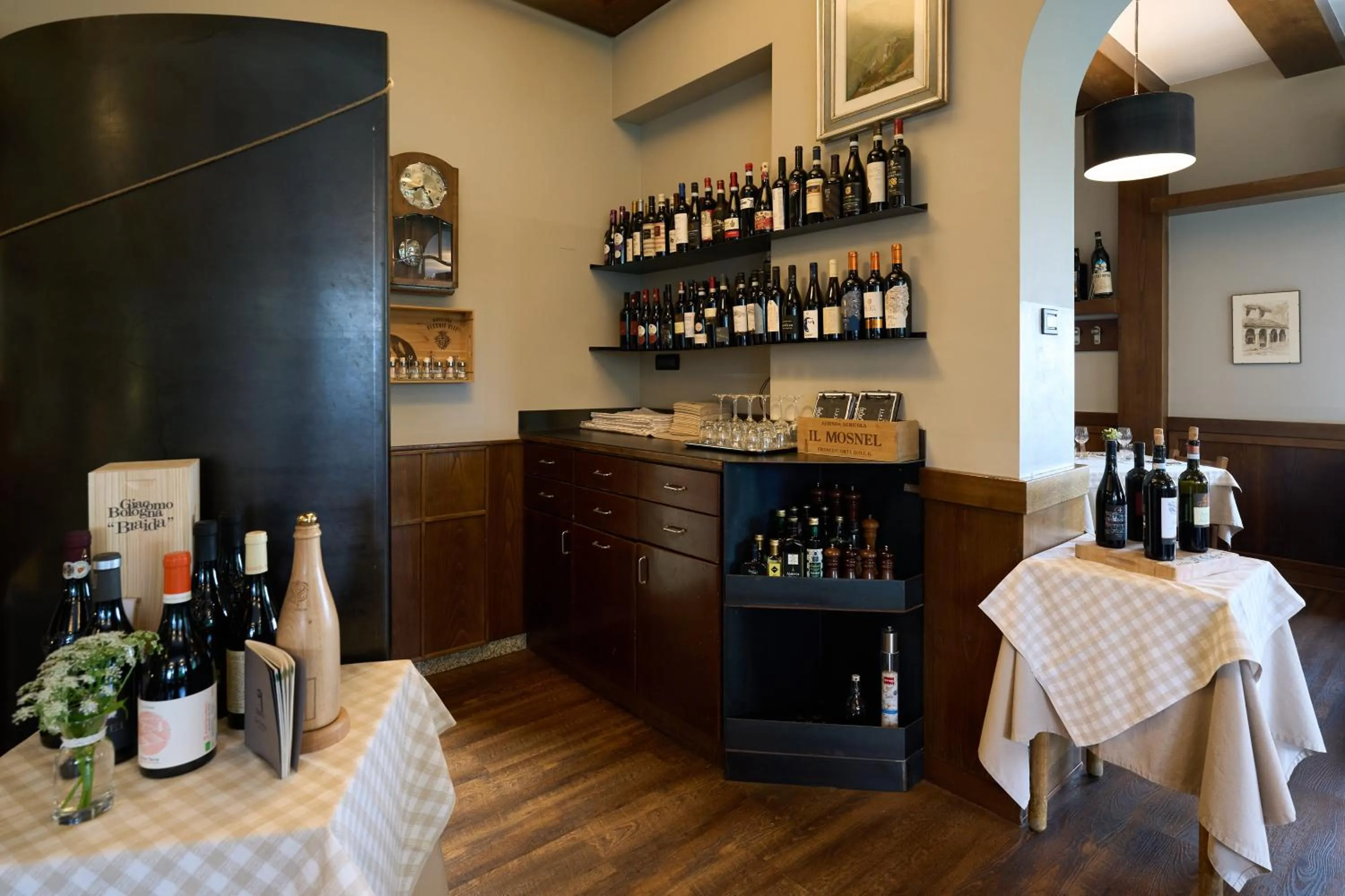 Alcoholic drinks in Albergo Moderno & Spa