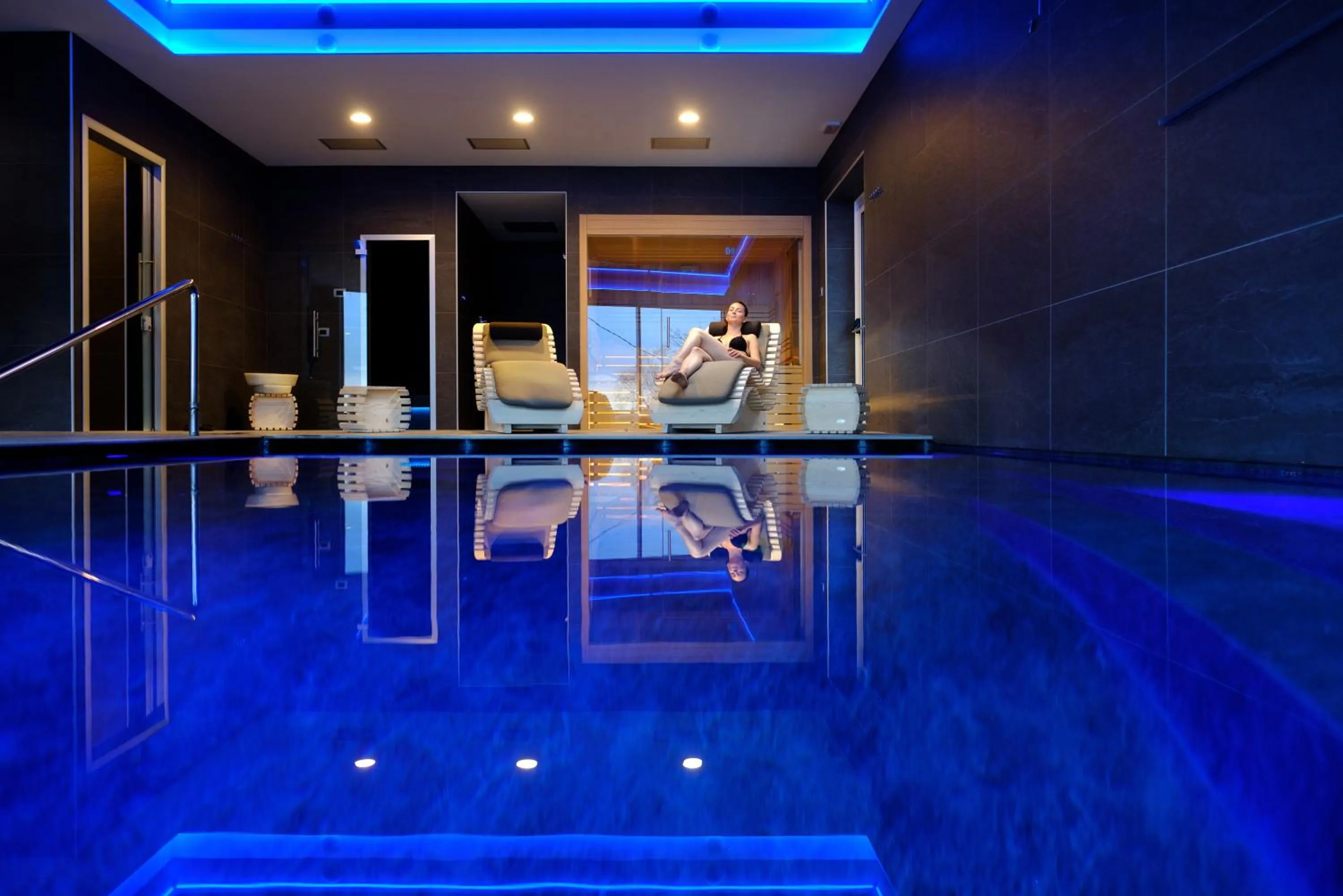Hot Tub in Albergo Moderno & Spa