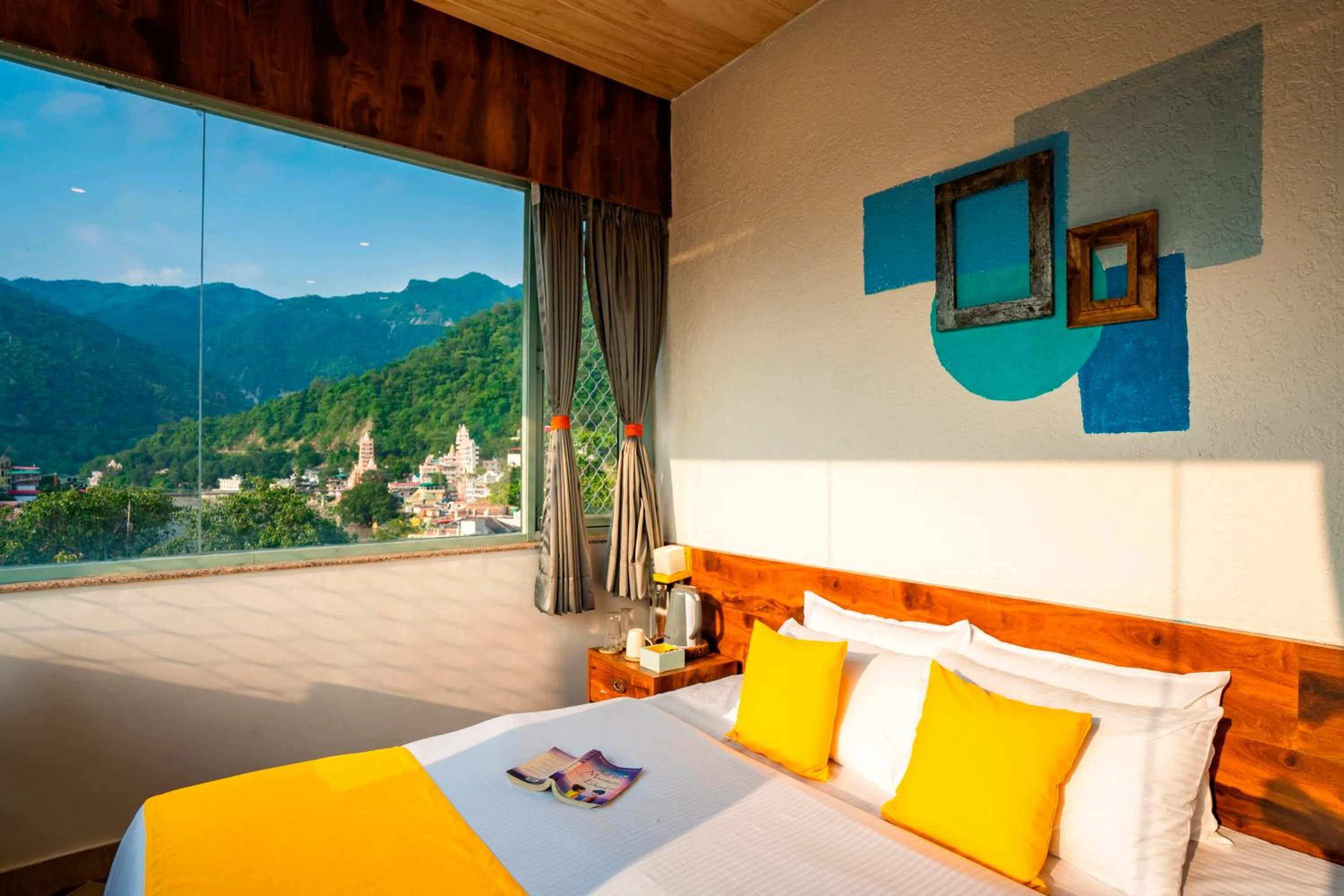 Bed in Zostel Rishikesh, Laxman Jhula