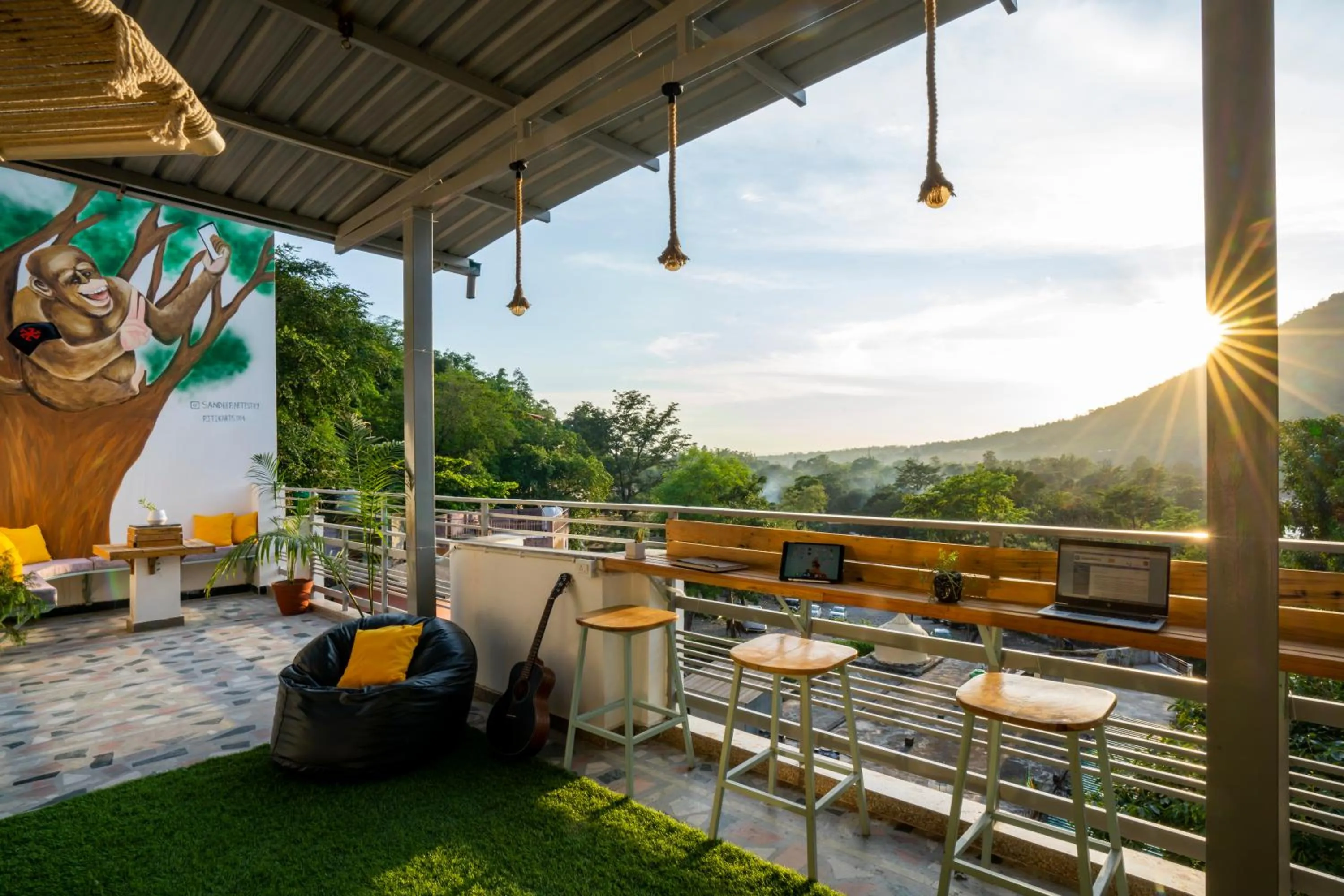 Day in Zostel Rishikesh, Laxman Jhula