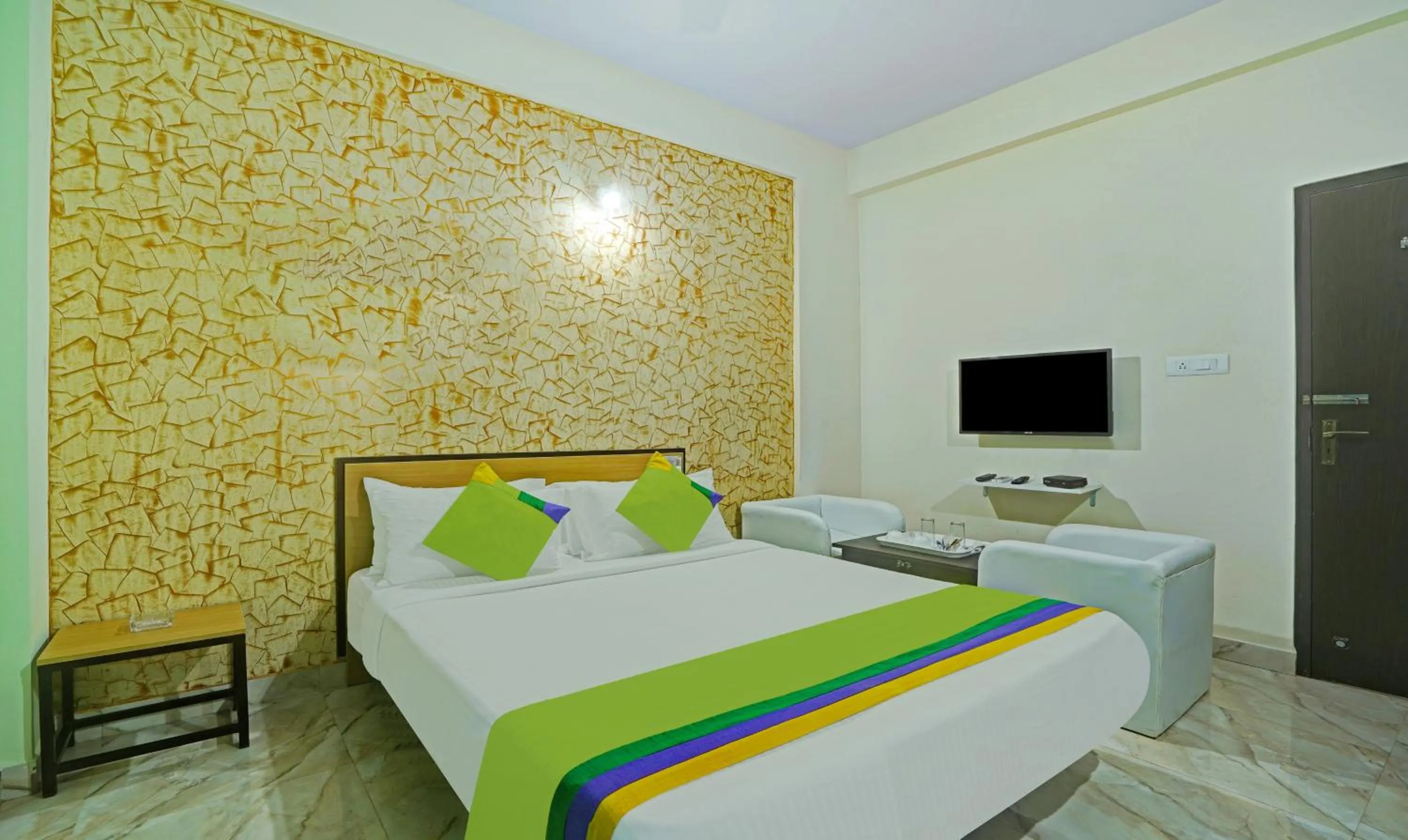 Bedroom, Bed in Hotel Galaxy Suites Hebbal