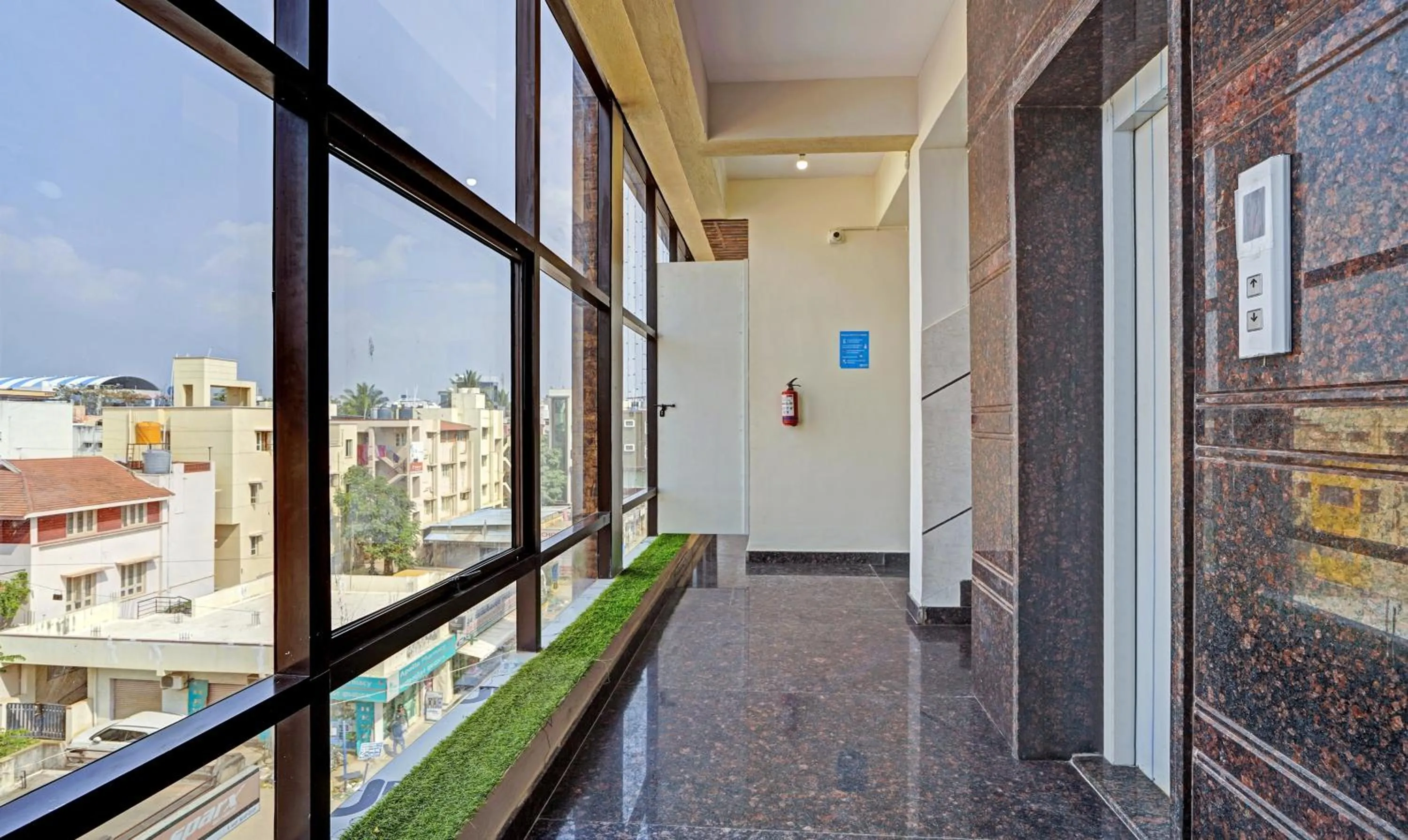 Lobby or reception in Hotel Galaxy Suites Hebbal