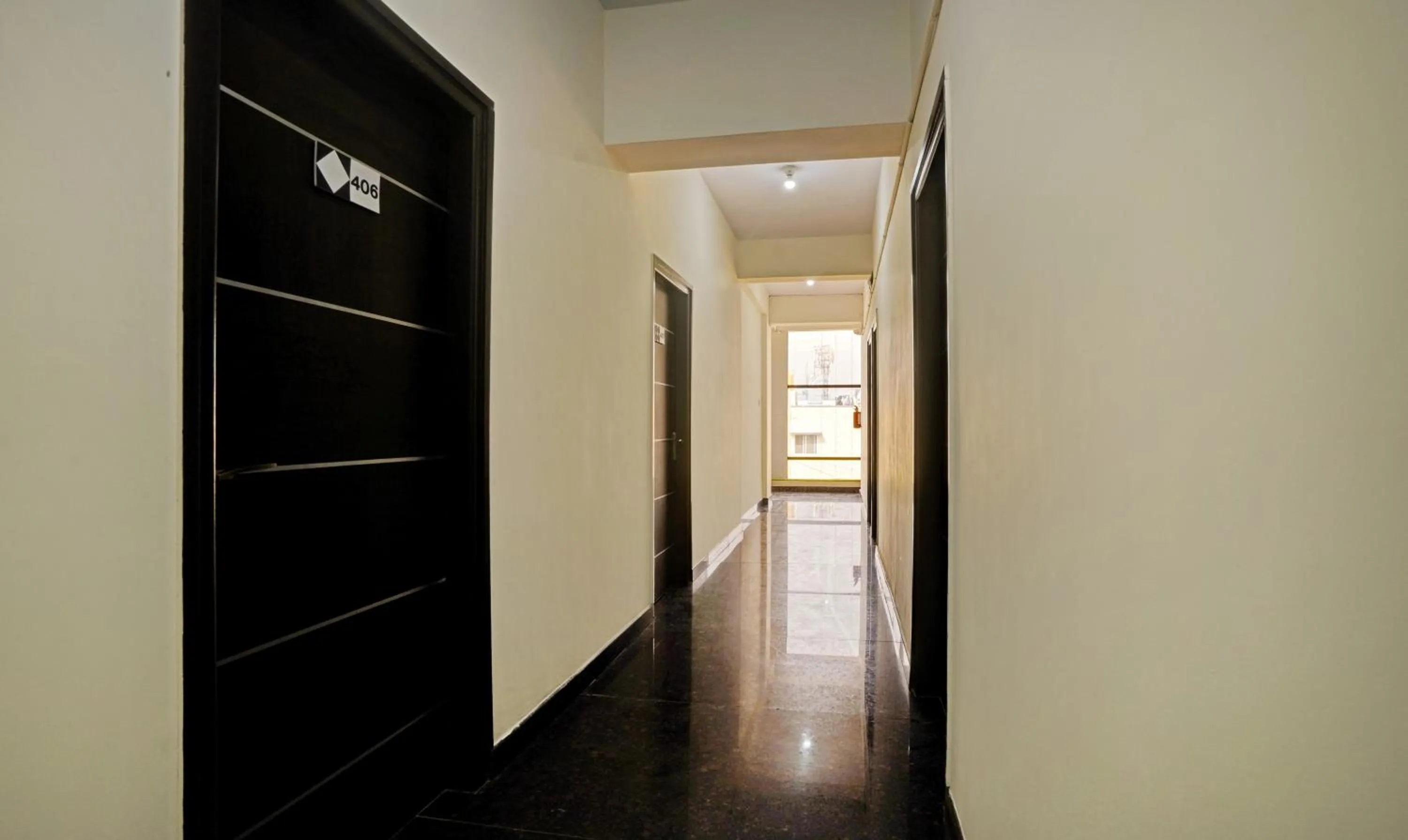 Lobby or reception in Hotel Galaxy Suites Hebbal