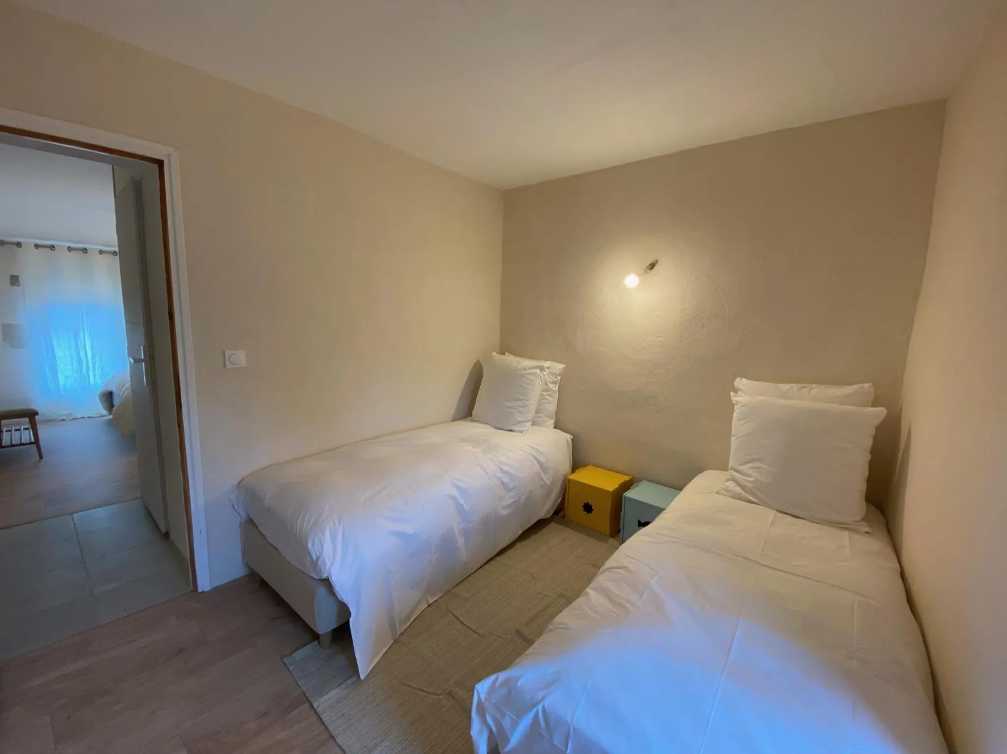 Bedroom, Bed in le Nomade en Provence