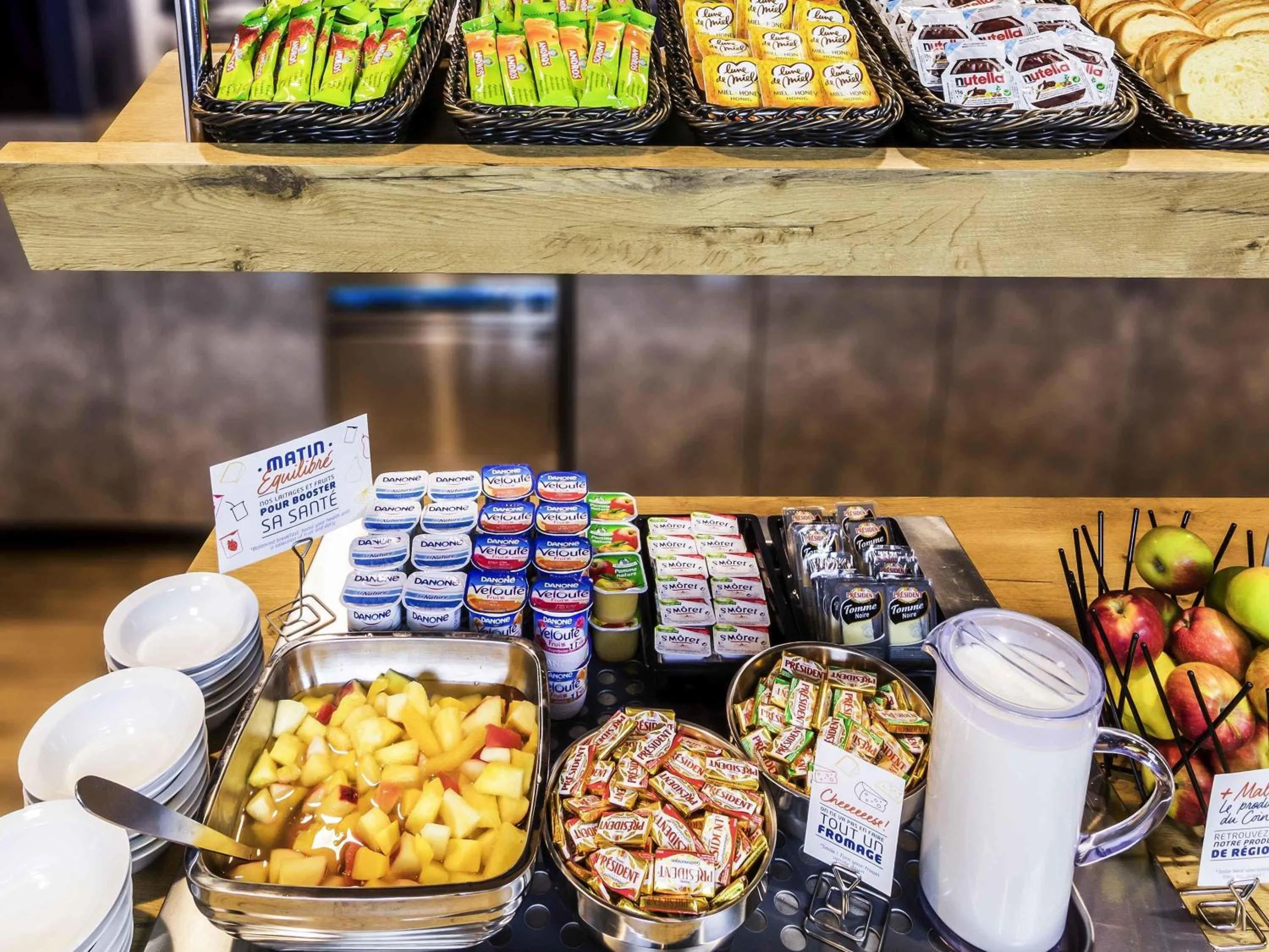 Breakfast in Ibis Budget Paris porte de la Chapelle - Aréna