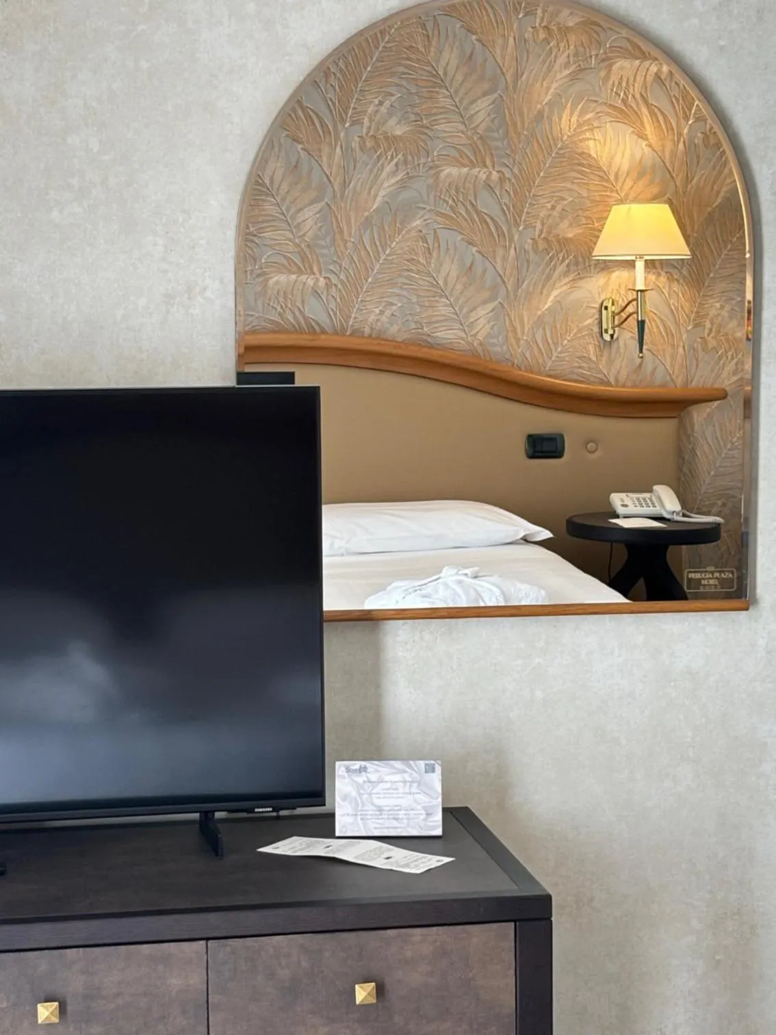 TV and multimedia in Perugia Plaza Hotel