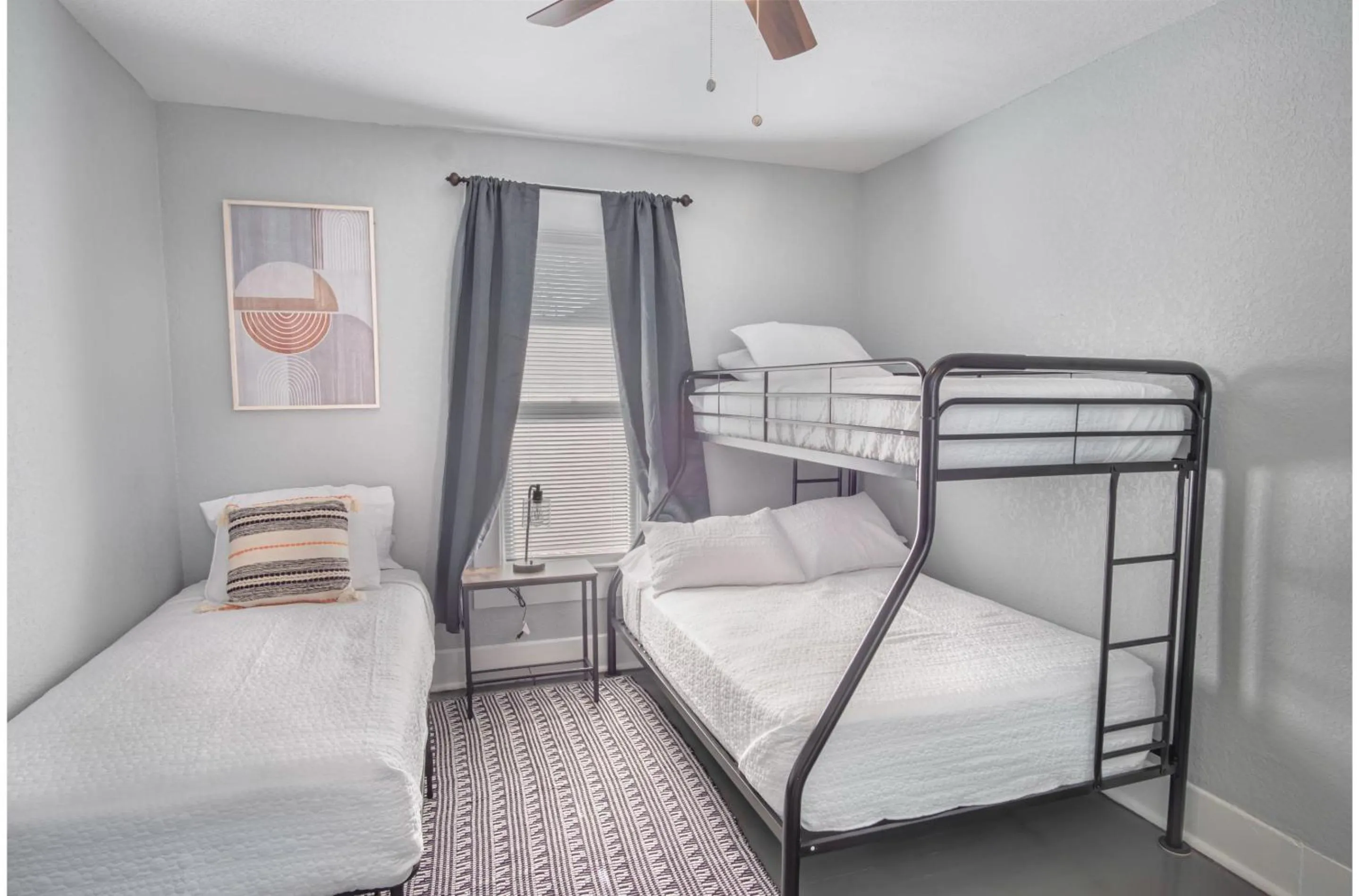 bunk bed, Bed in Wonderful 3 BR 2 BA Near Downtown