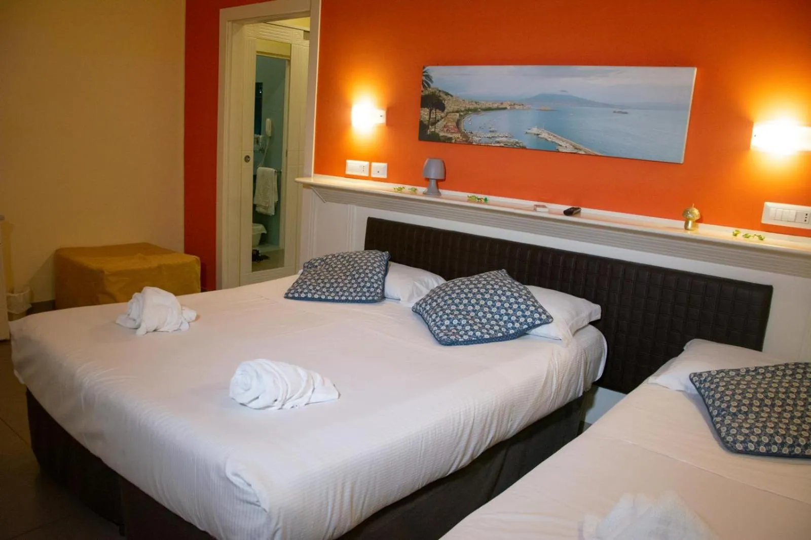 Bedroom, Bed in Capodichino International Hotel