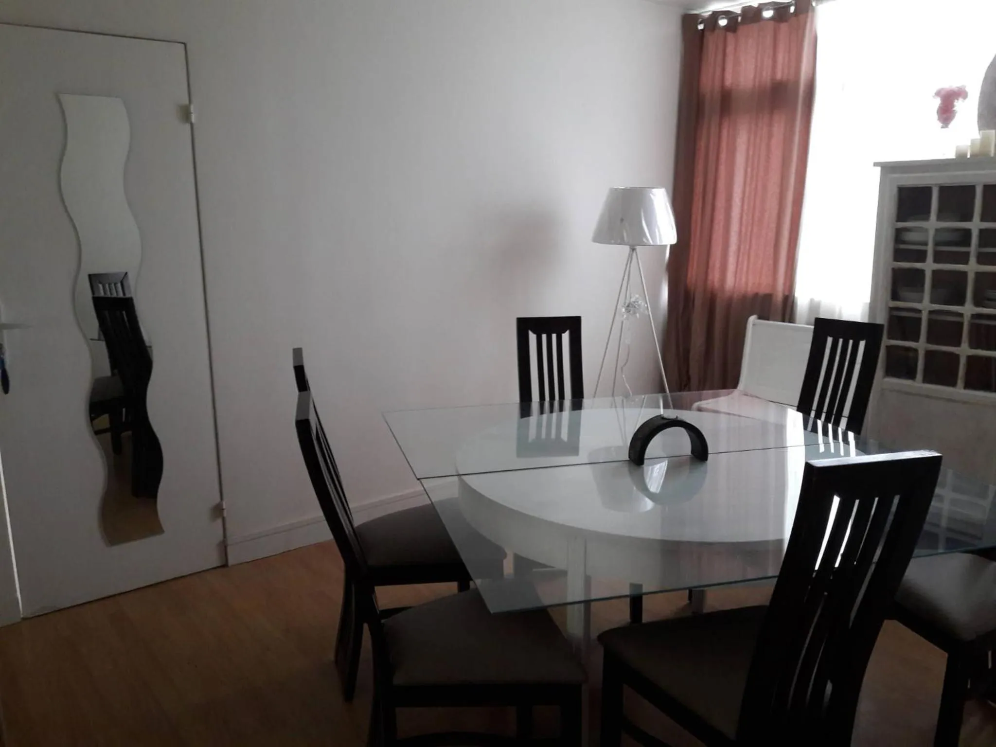 Dining area in Chez Lalis