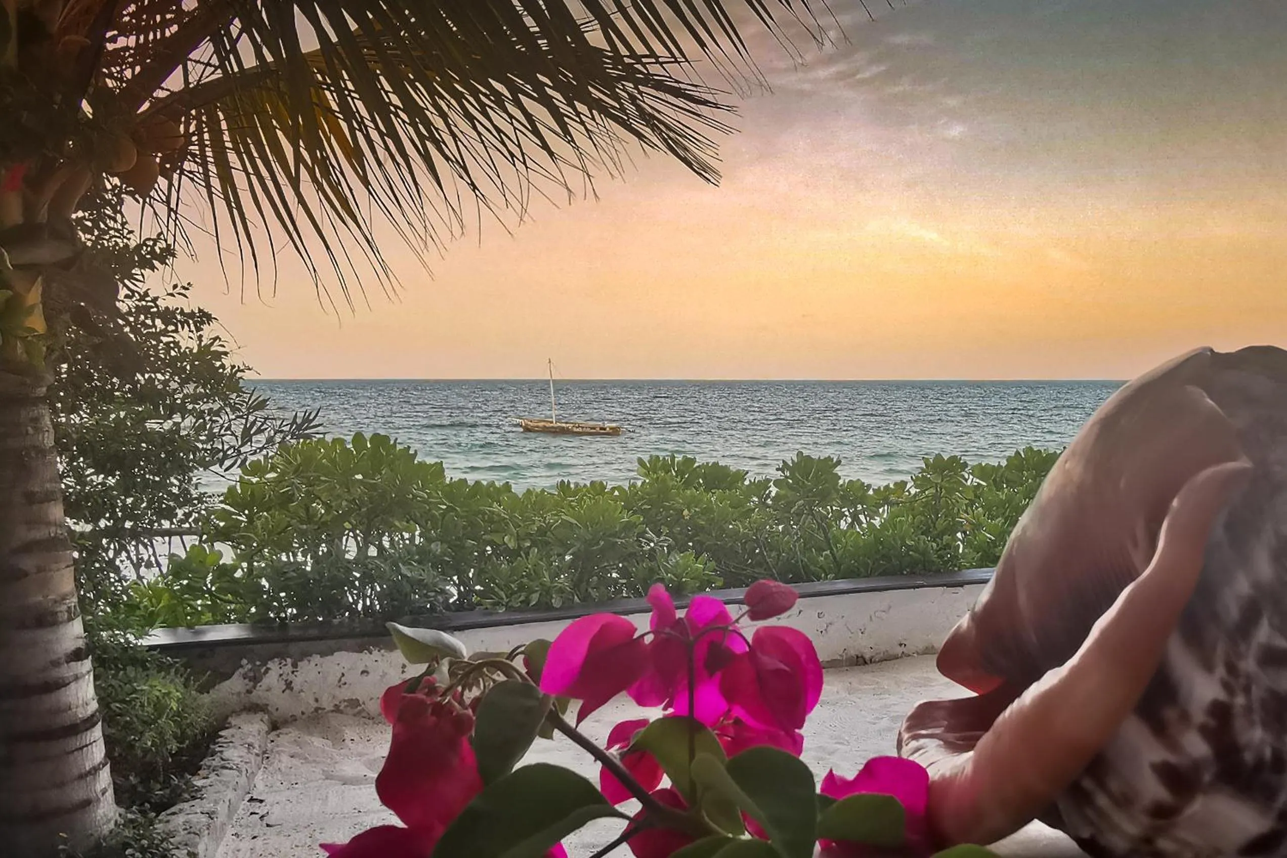 Summer in Villa Malaika