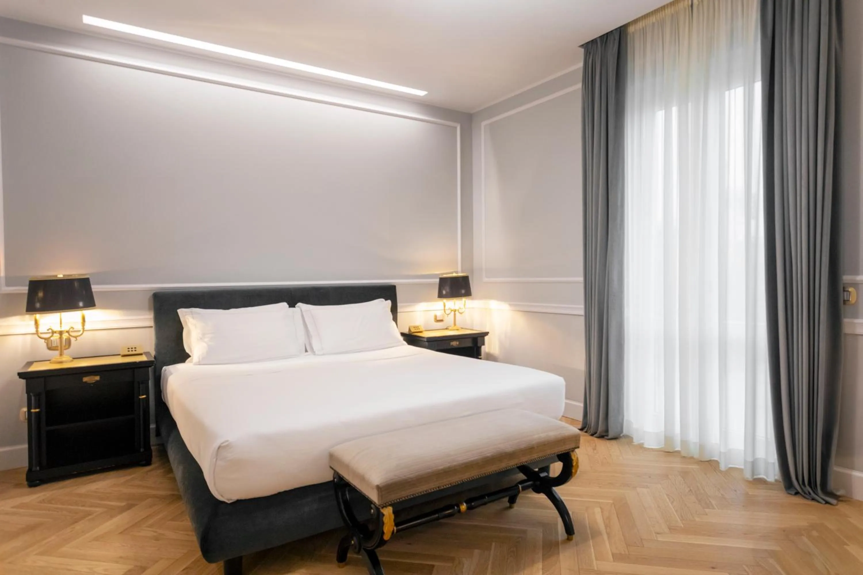 Bedroom, Bed in Grand Hotel Et Des Palmes