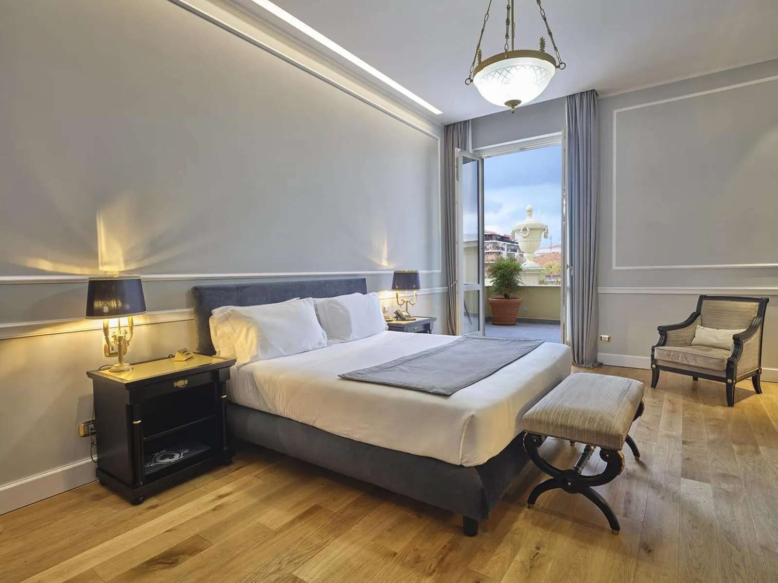 Junior Suite with Terrace in Grand Hotel Et Des Palmes