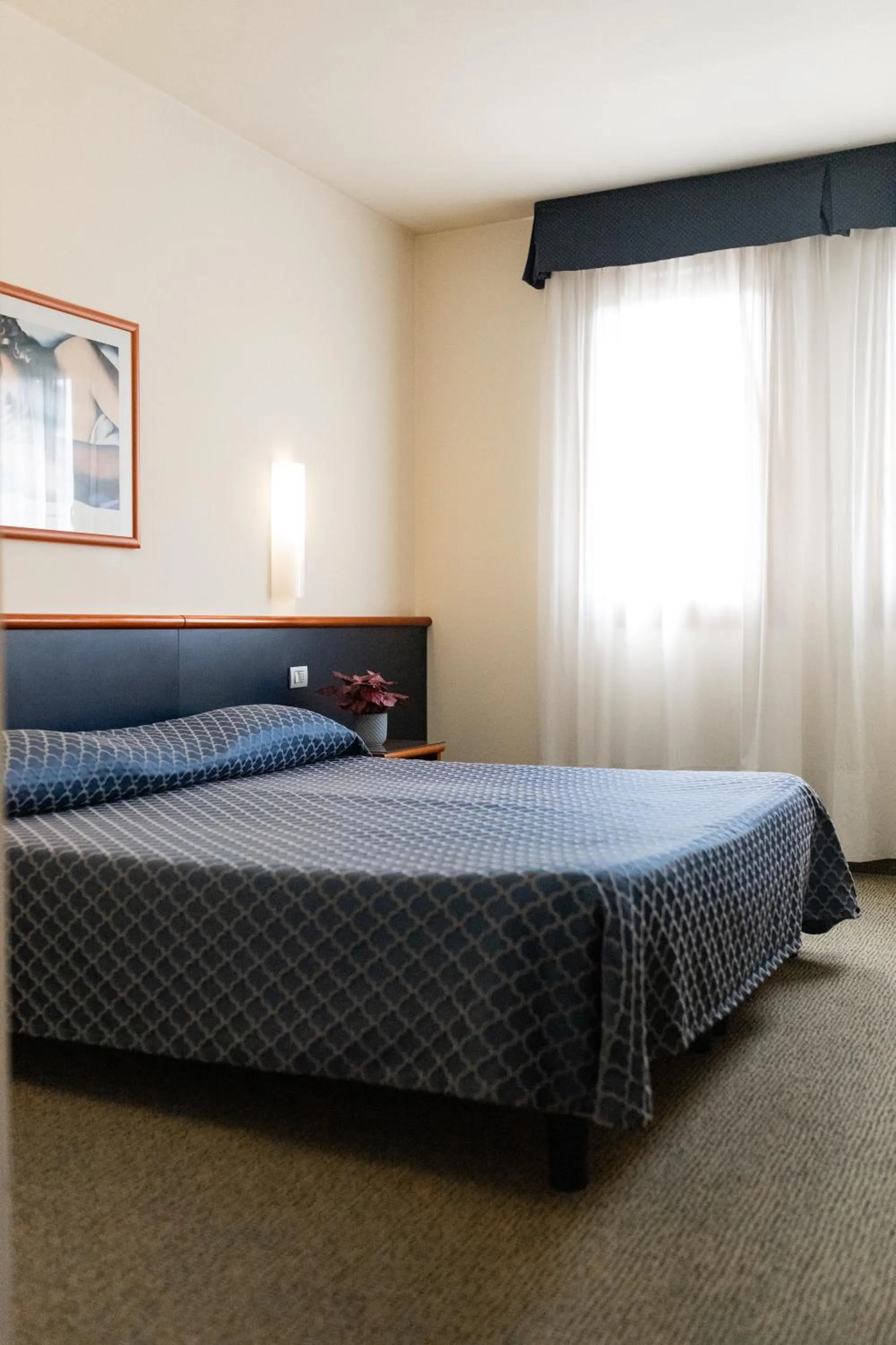 Bed in Hotel Crystal