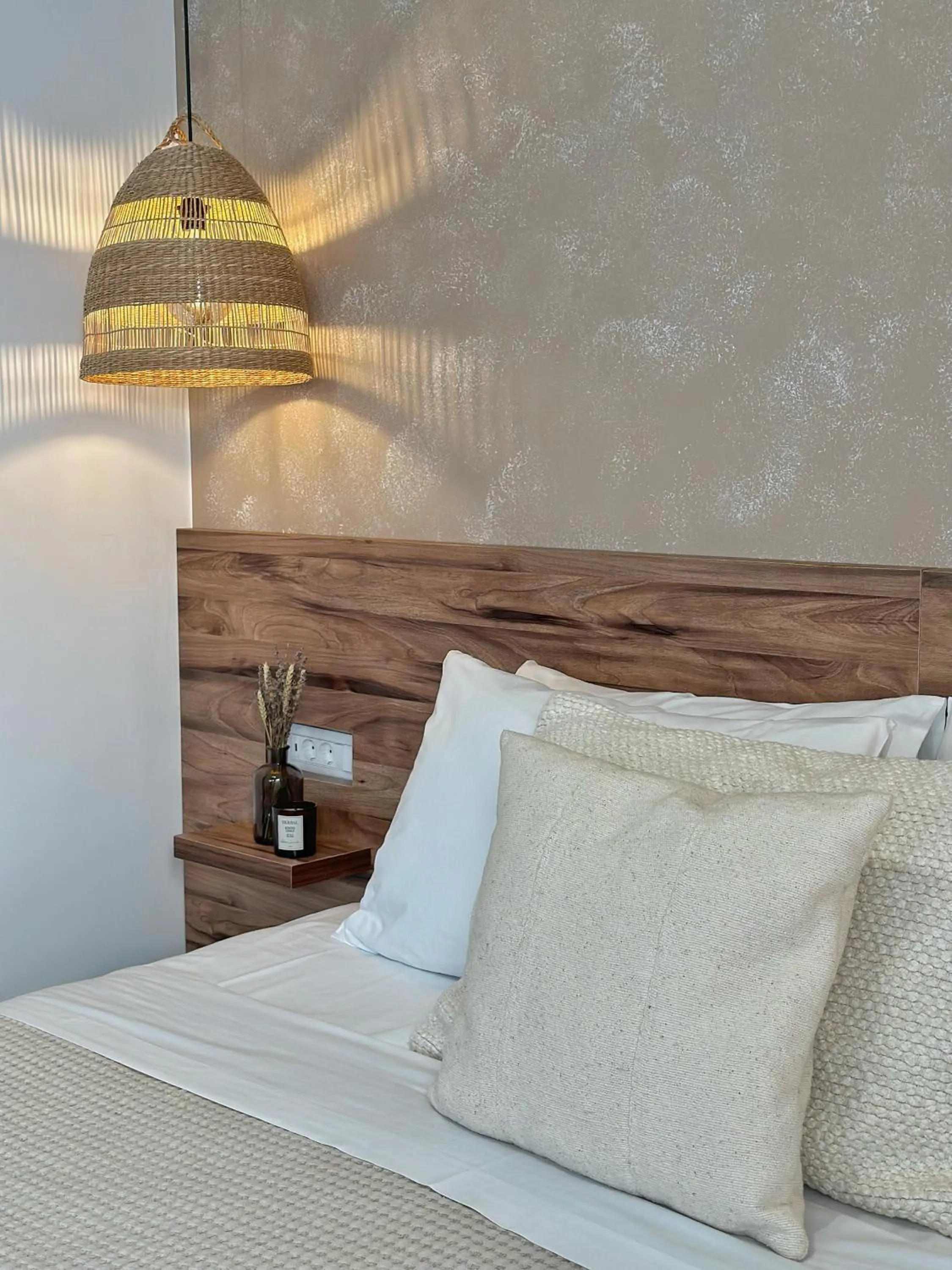 Bed in Oikia Suites Mykonos