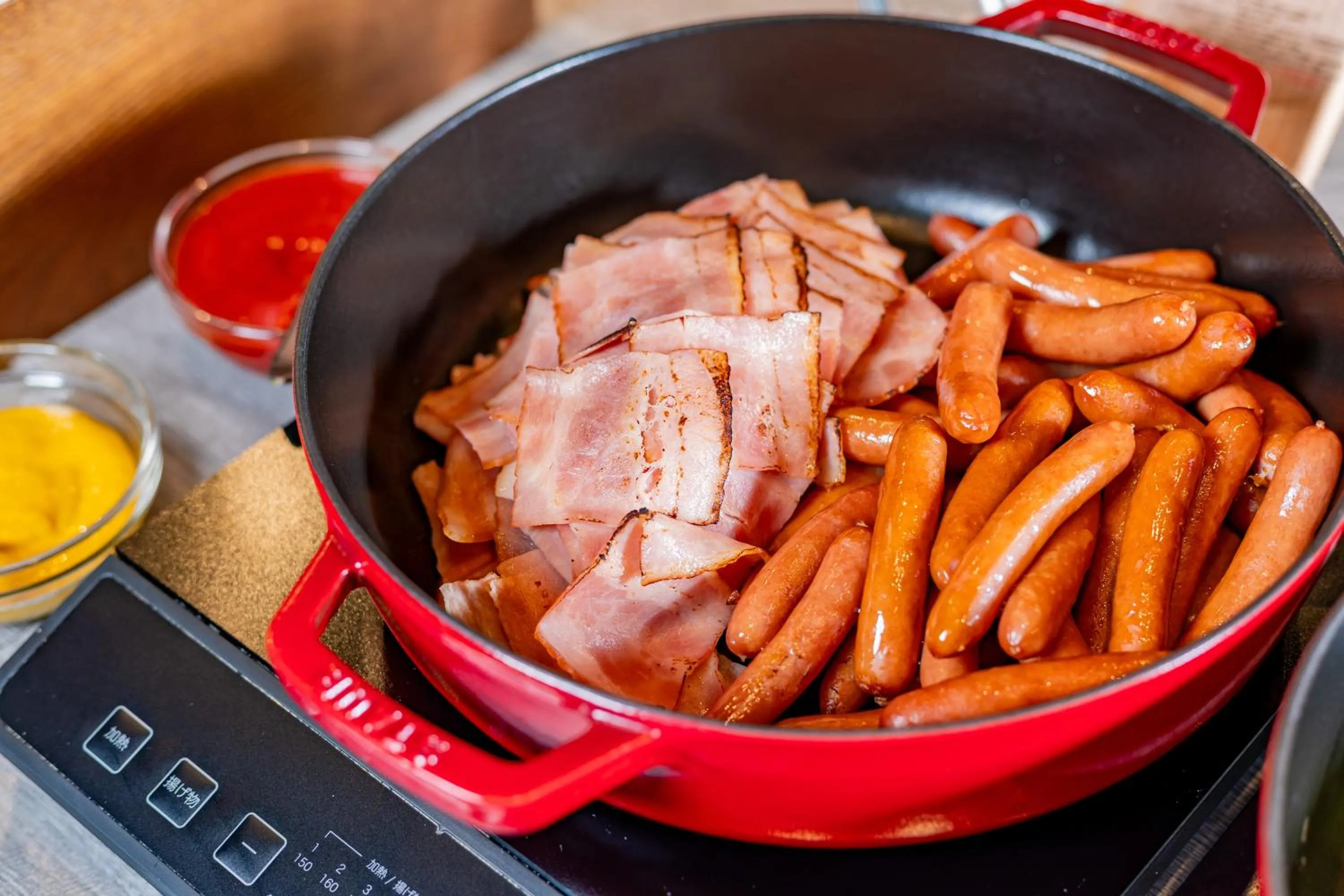 Restaurant/places to eat in Wyndham Garden Sapporo Odori