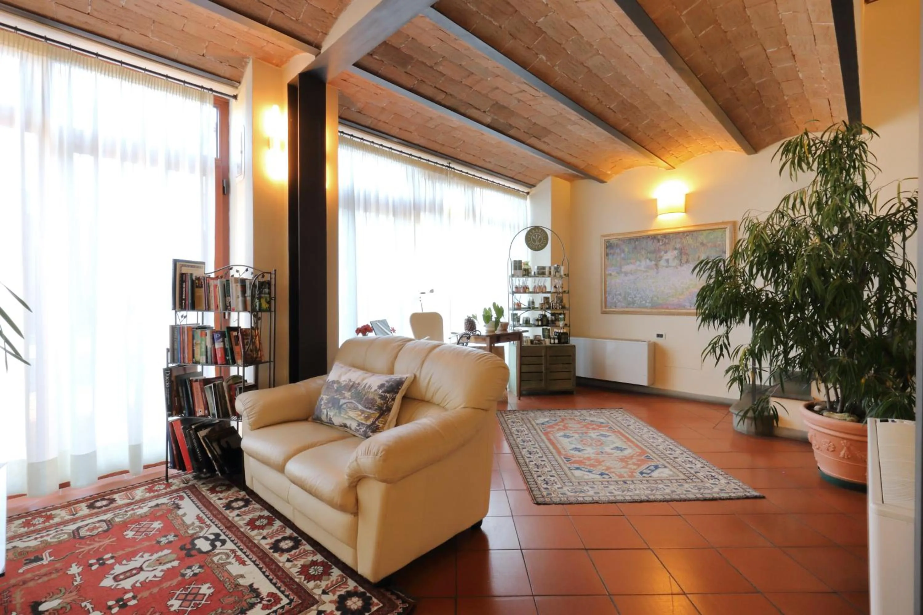 On-site shops in Il Borgo di Villa Castelletti Country Hotel