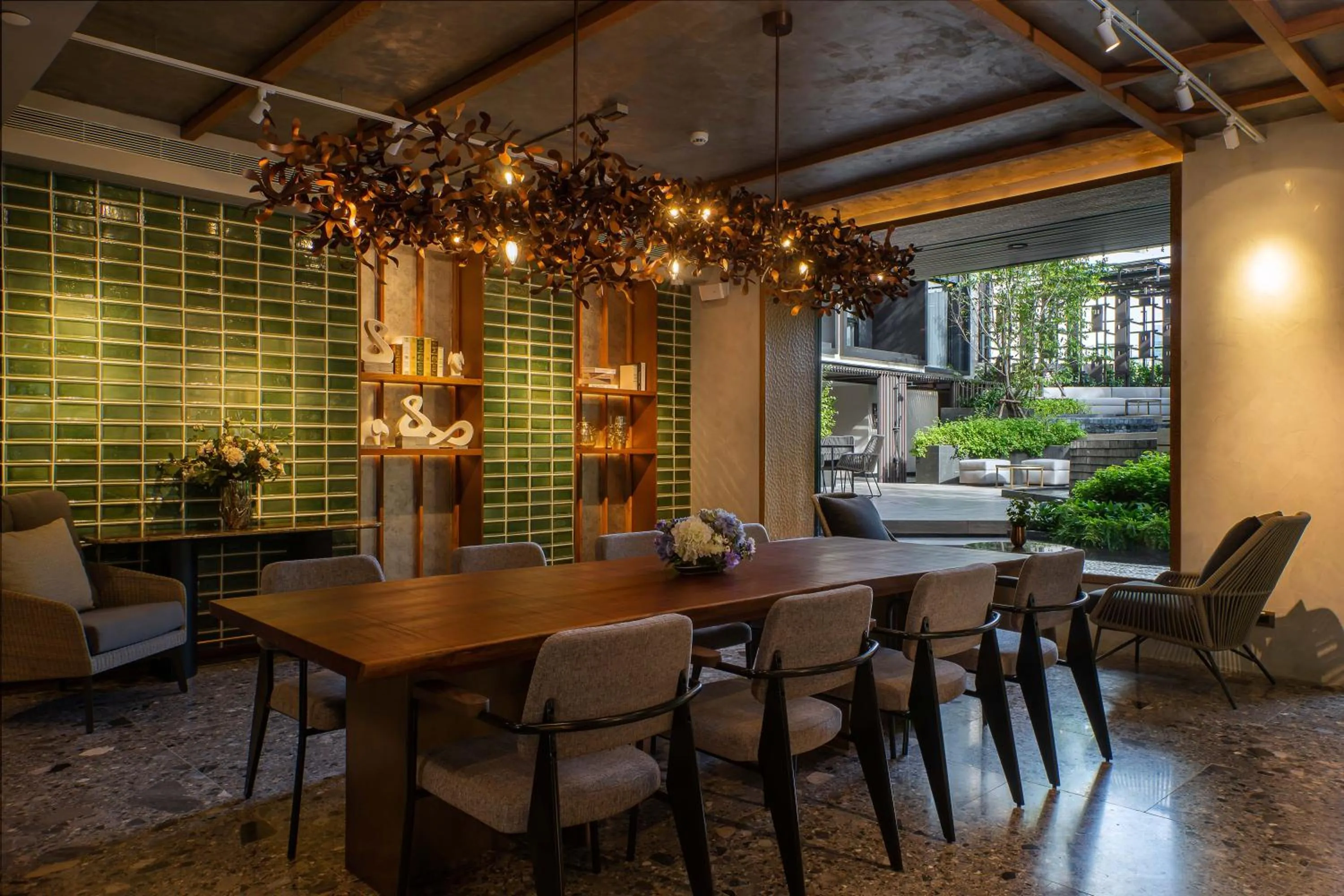 Lobby or reception in Gardina Asoke Hotel & Residence