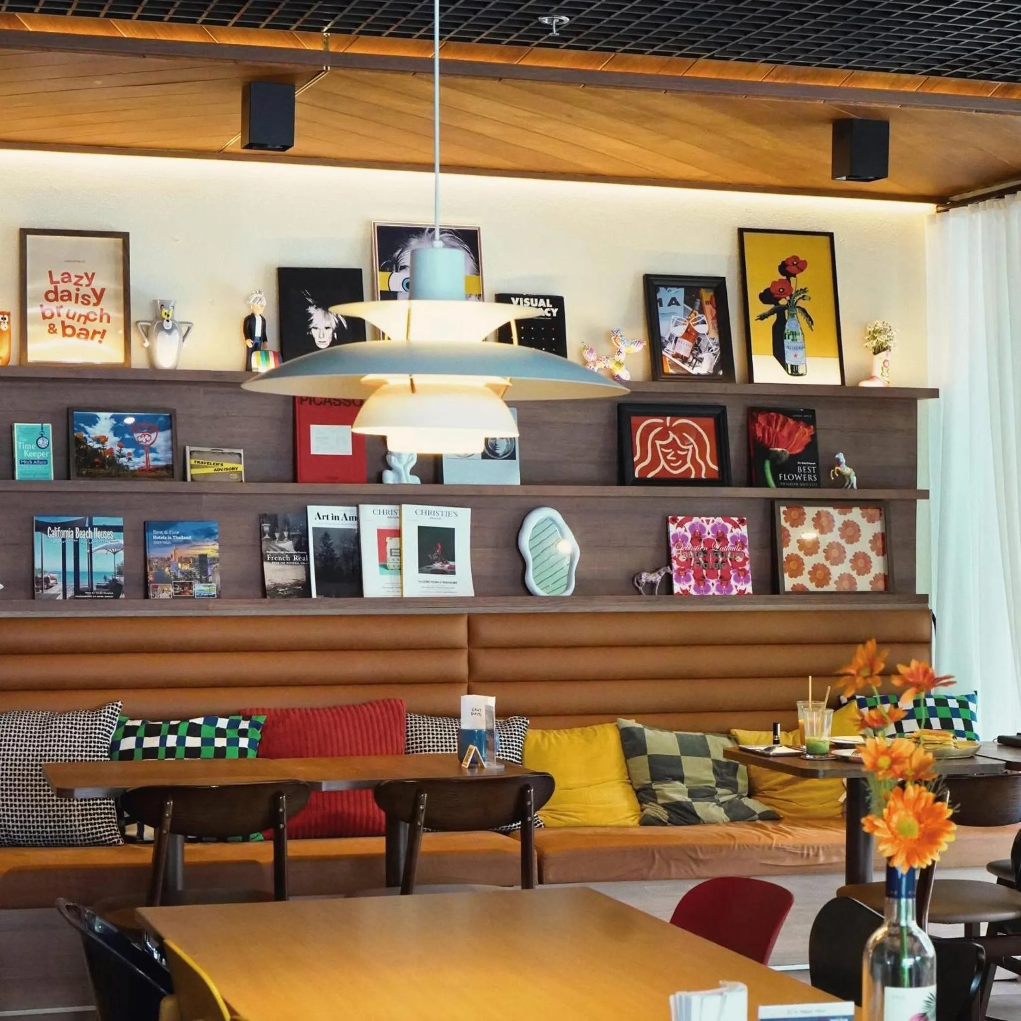 Restaurant/places to eat in Gardina Asoke Hotel & Residence