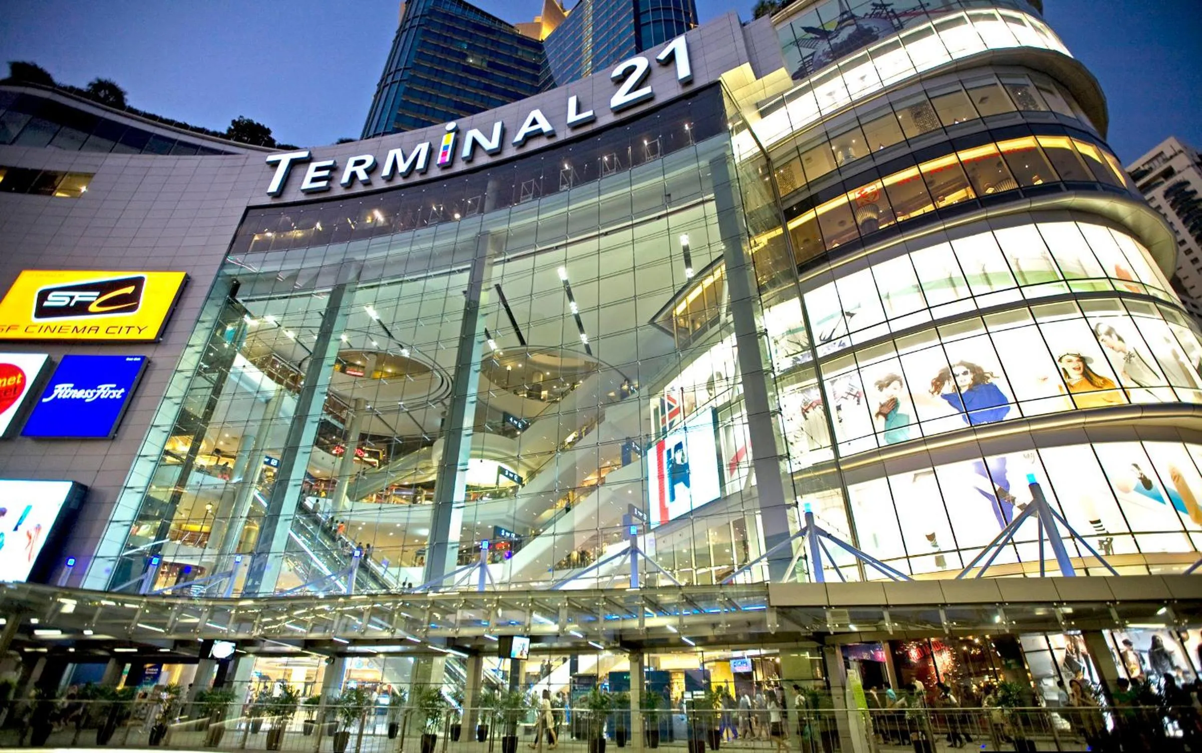 Nearby landmark in Gardina Asoke Hotel & Residence