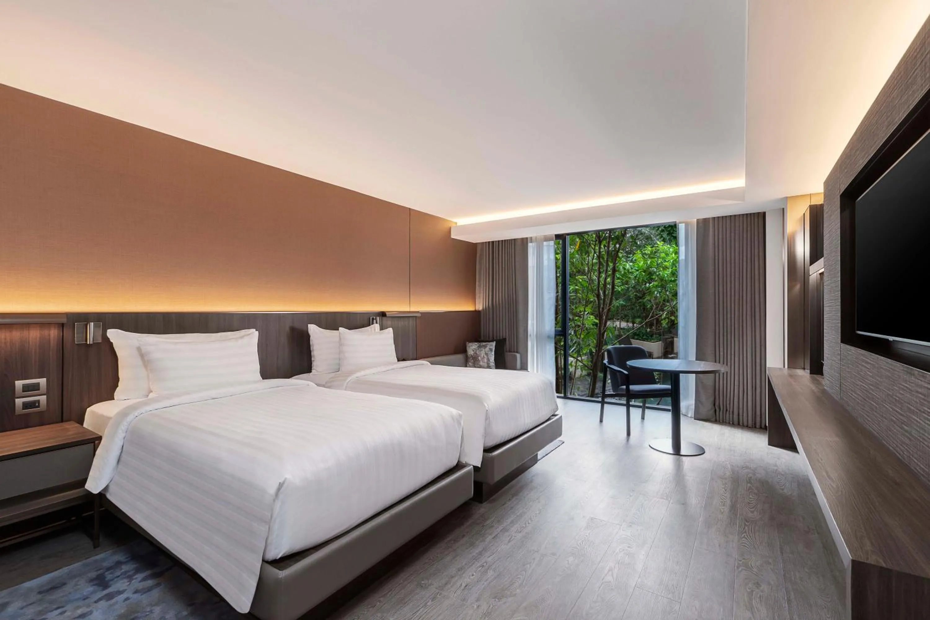 Bedroom, Bed in Gardina Asoke Hotel & Residence