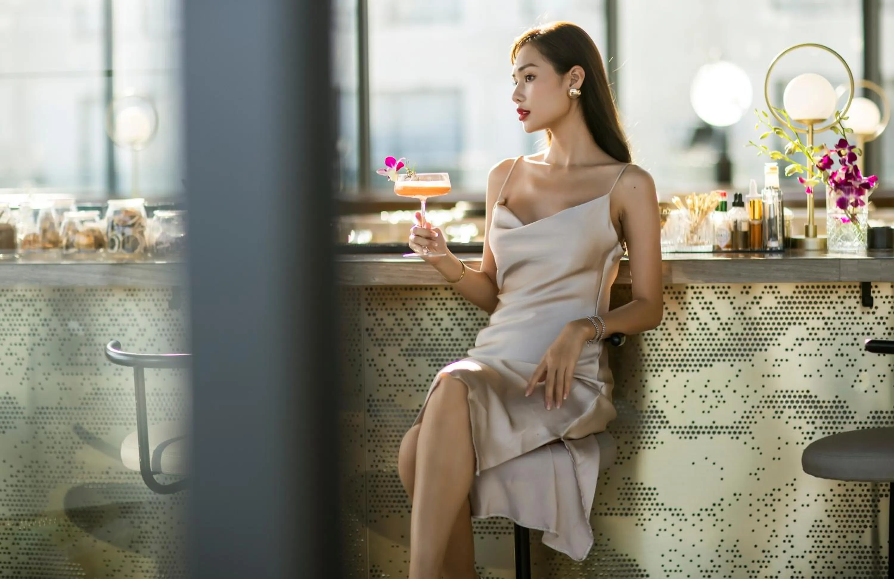 Lounge or bar in Citadines Marina Halong