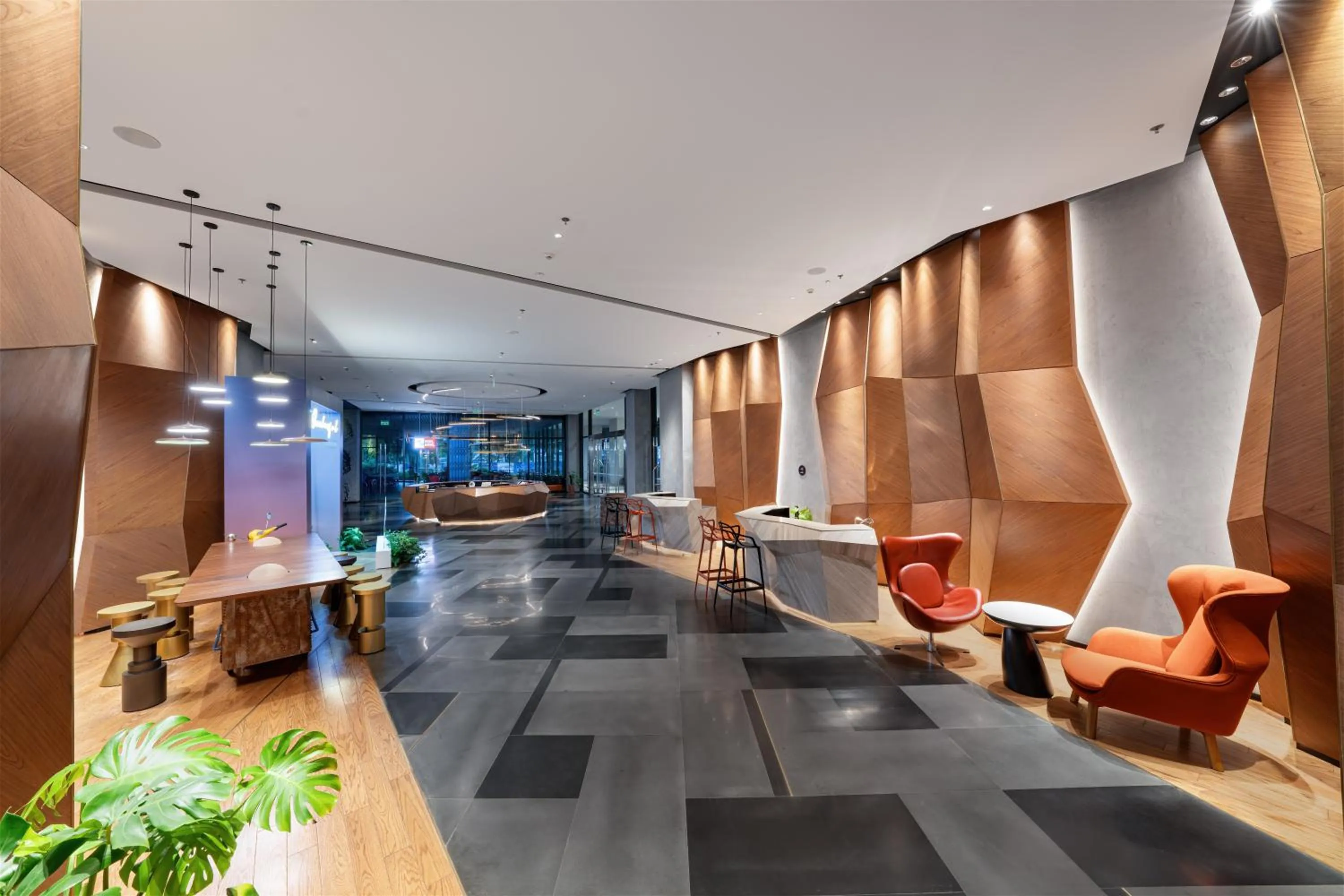 Lobby or reception in Citadines Marina Halong