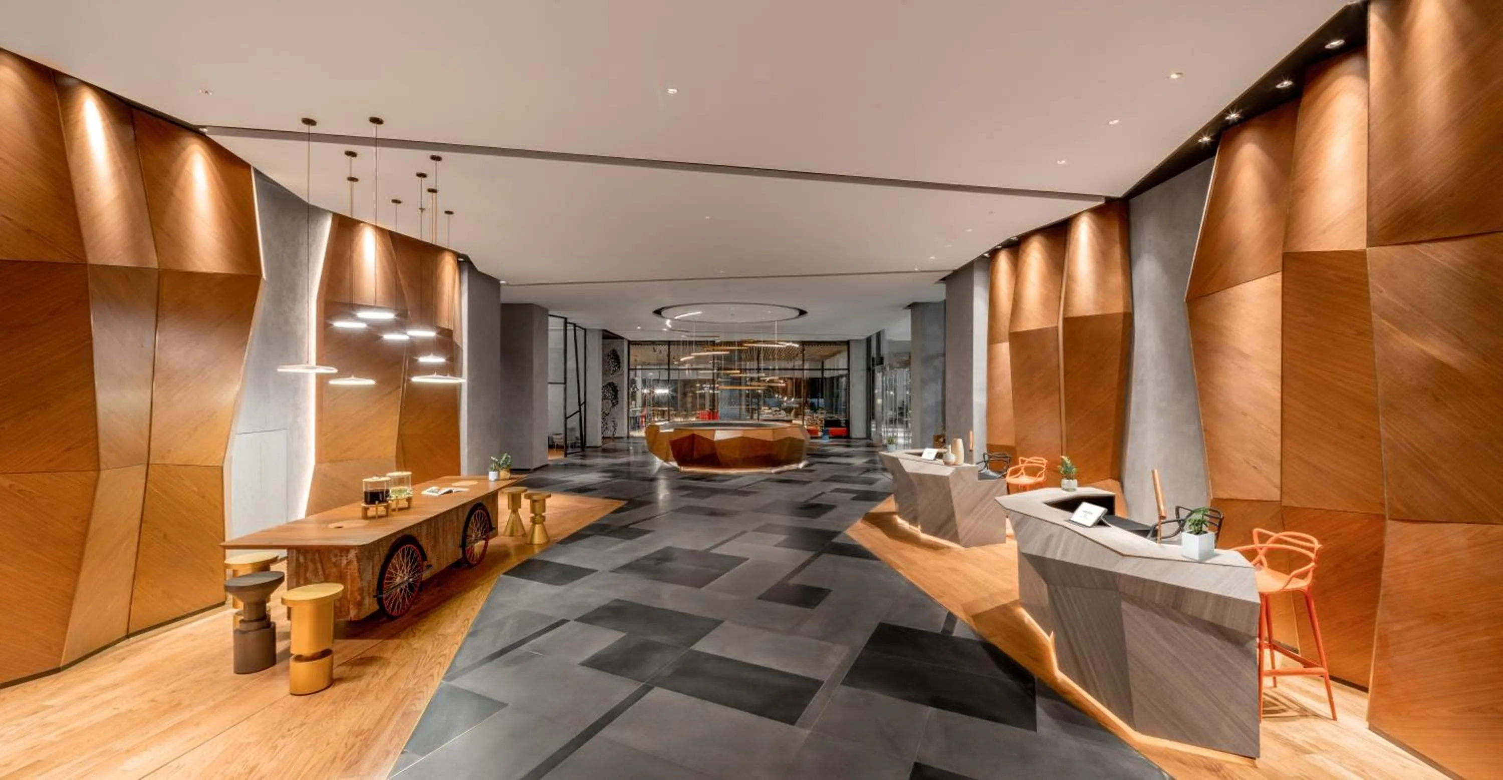 Lobby or reception in Citadines Marina Halong