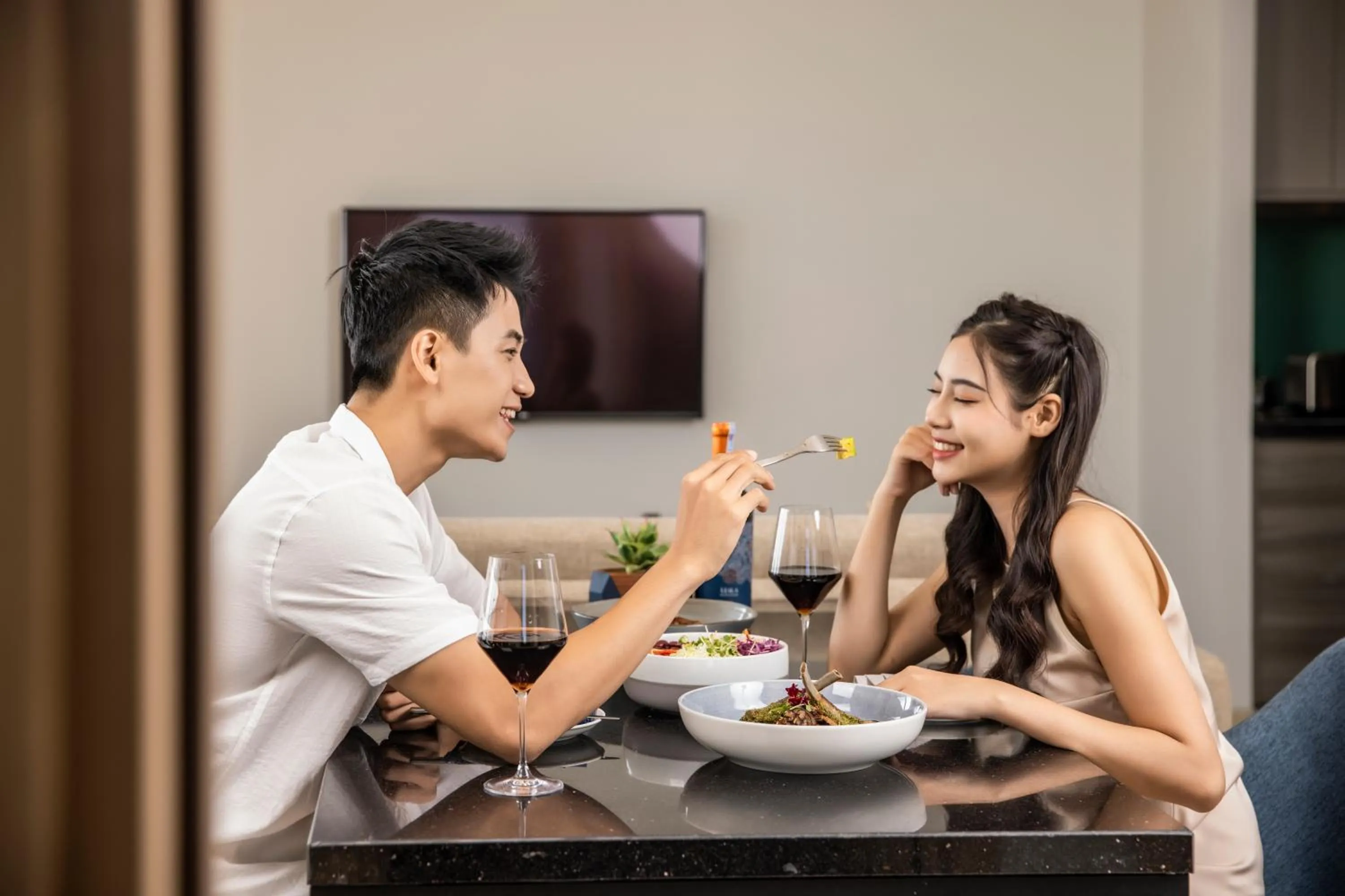 Dining area in Citadines Marina Halong