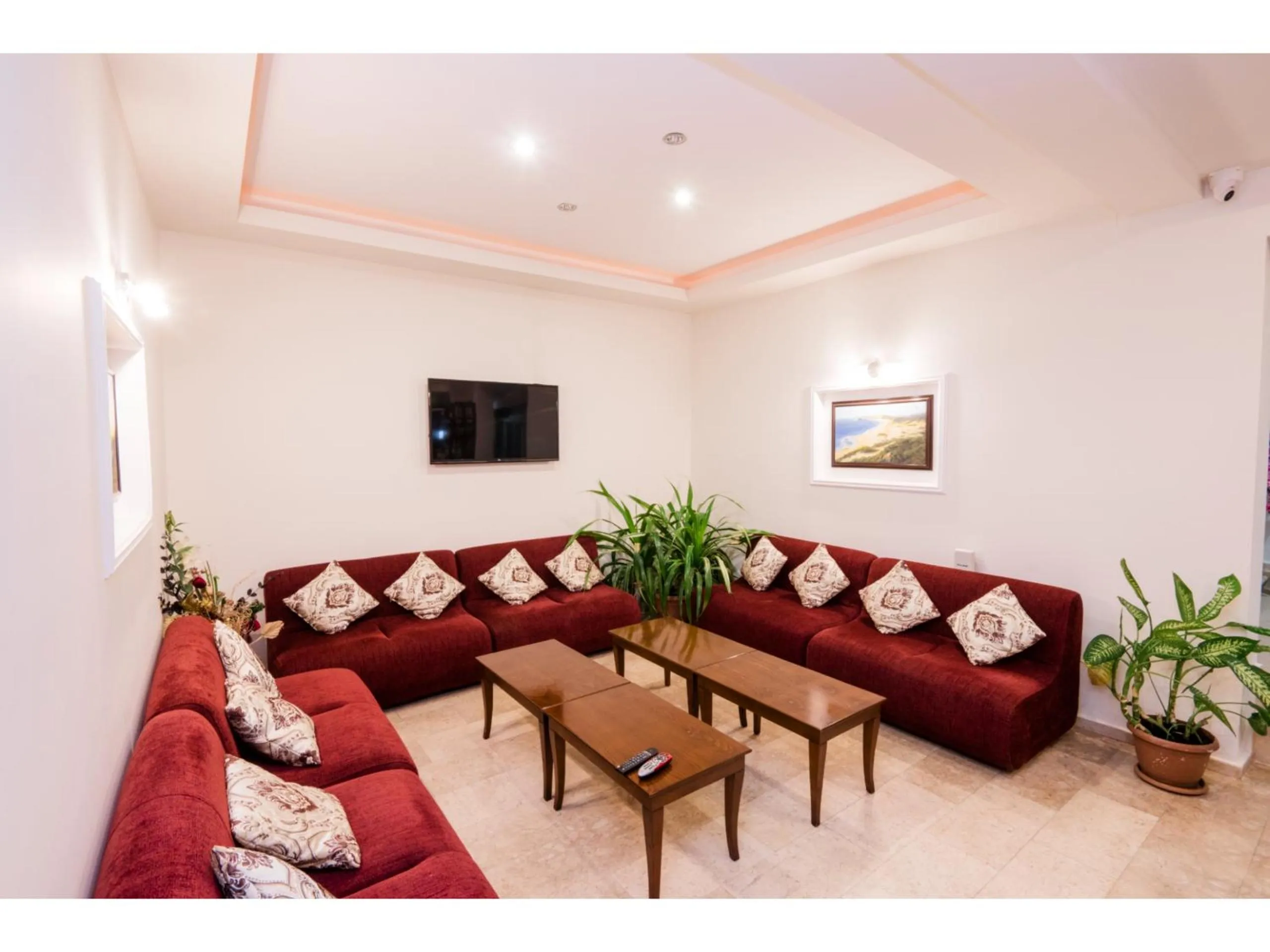 Living room in Sammy's Hotel