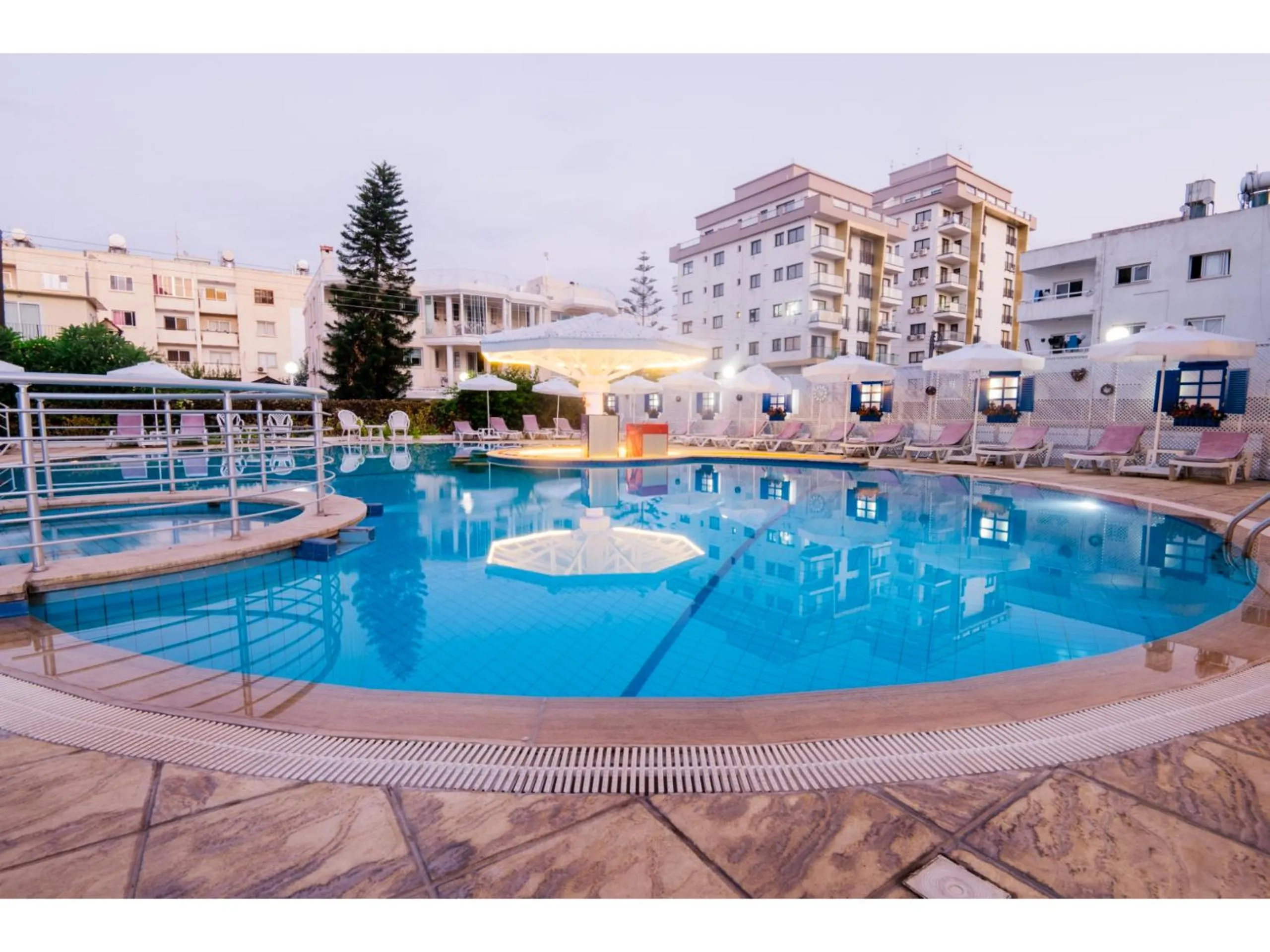 Property building in Sammy's Hotel