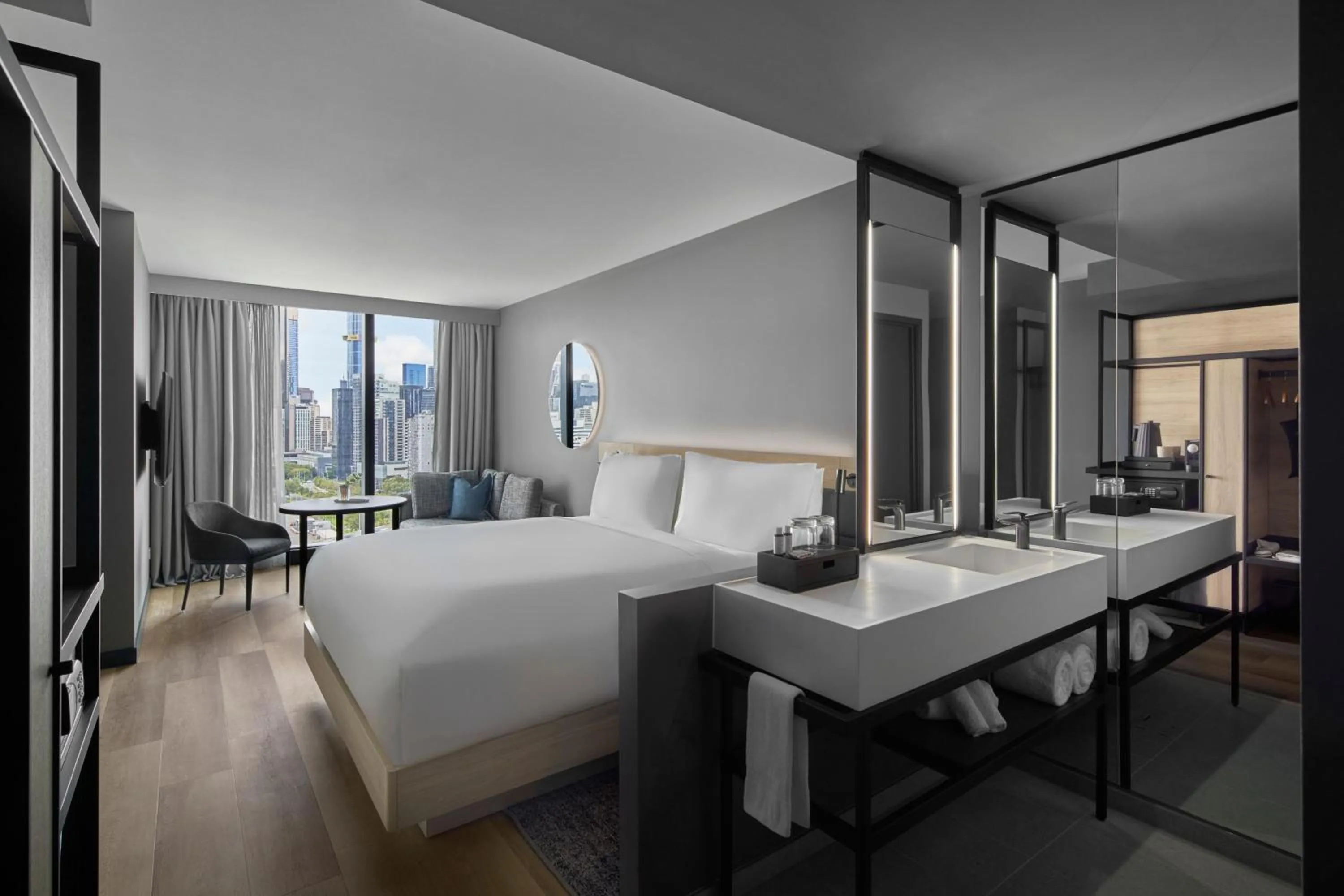 Photo of the whole room, Bed in AC Hotel by Marriott Melbourne Southbank