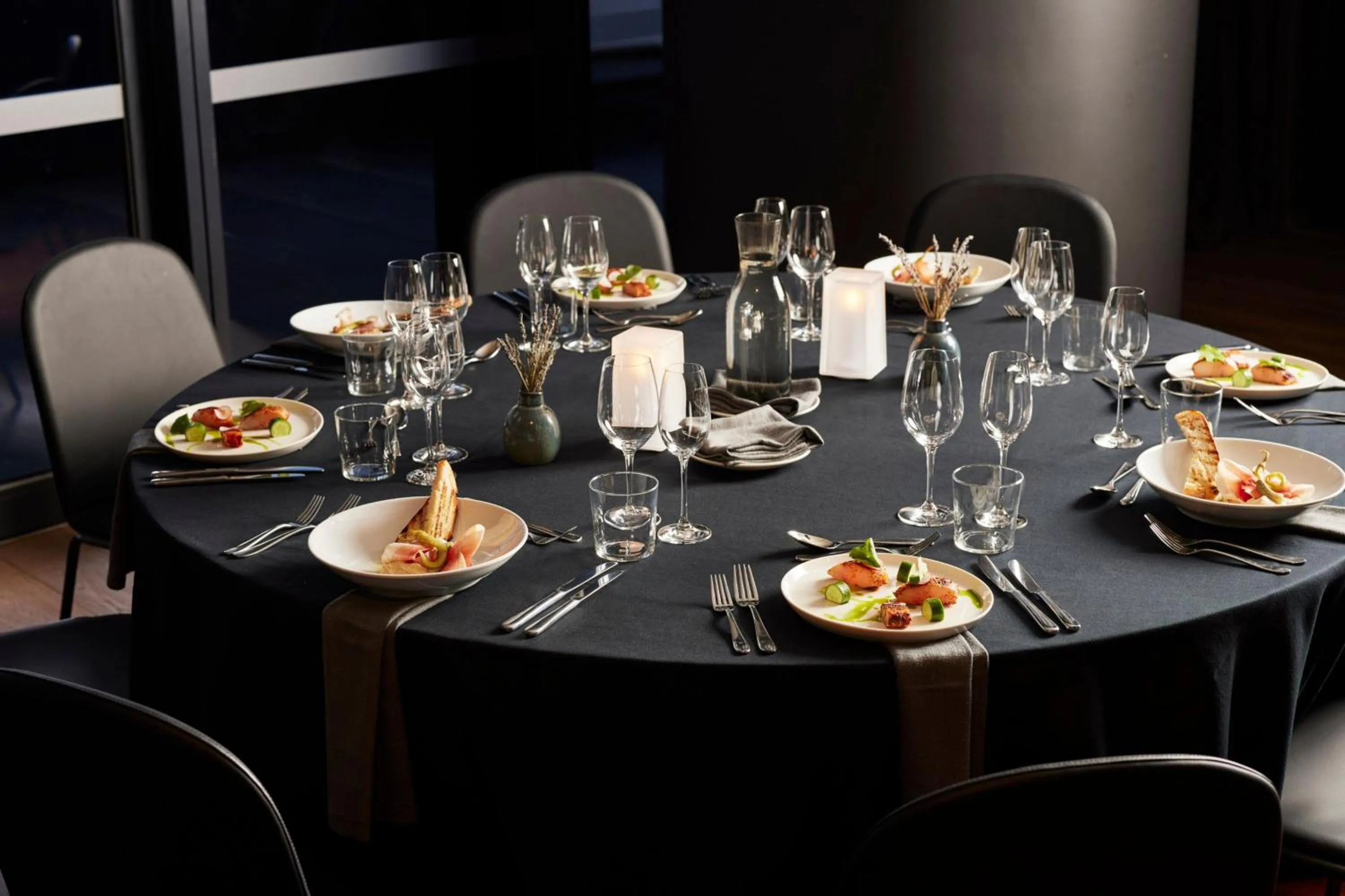 Meeting/conference room in AC Hotel by Marriott Melbourne Southbank