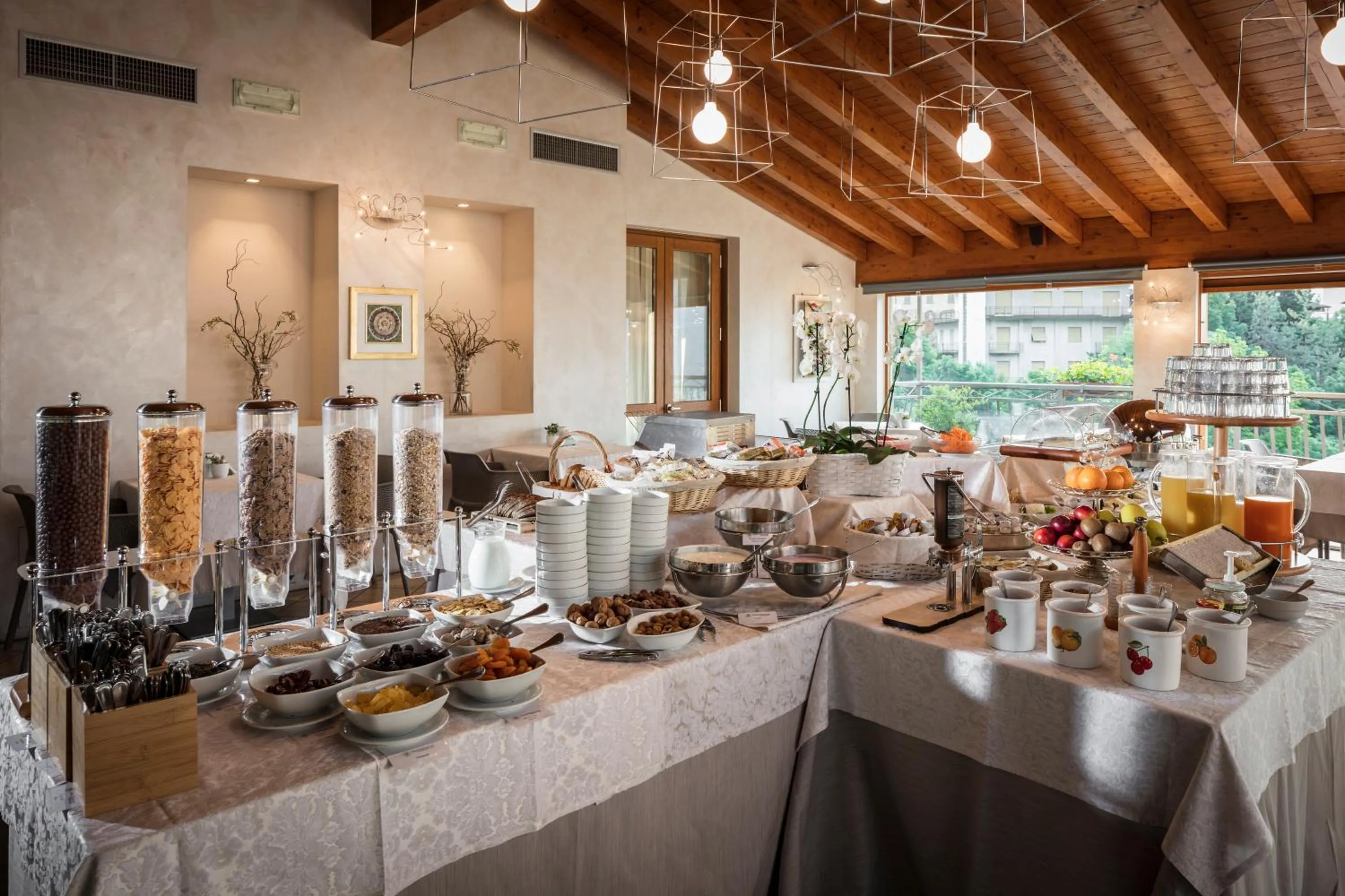 Buffet breakfast in Hotel Resort & Spa Miramonti